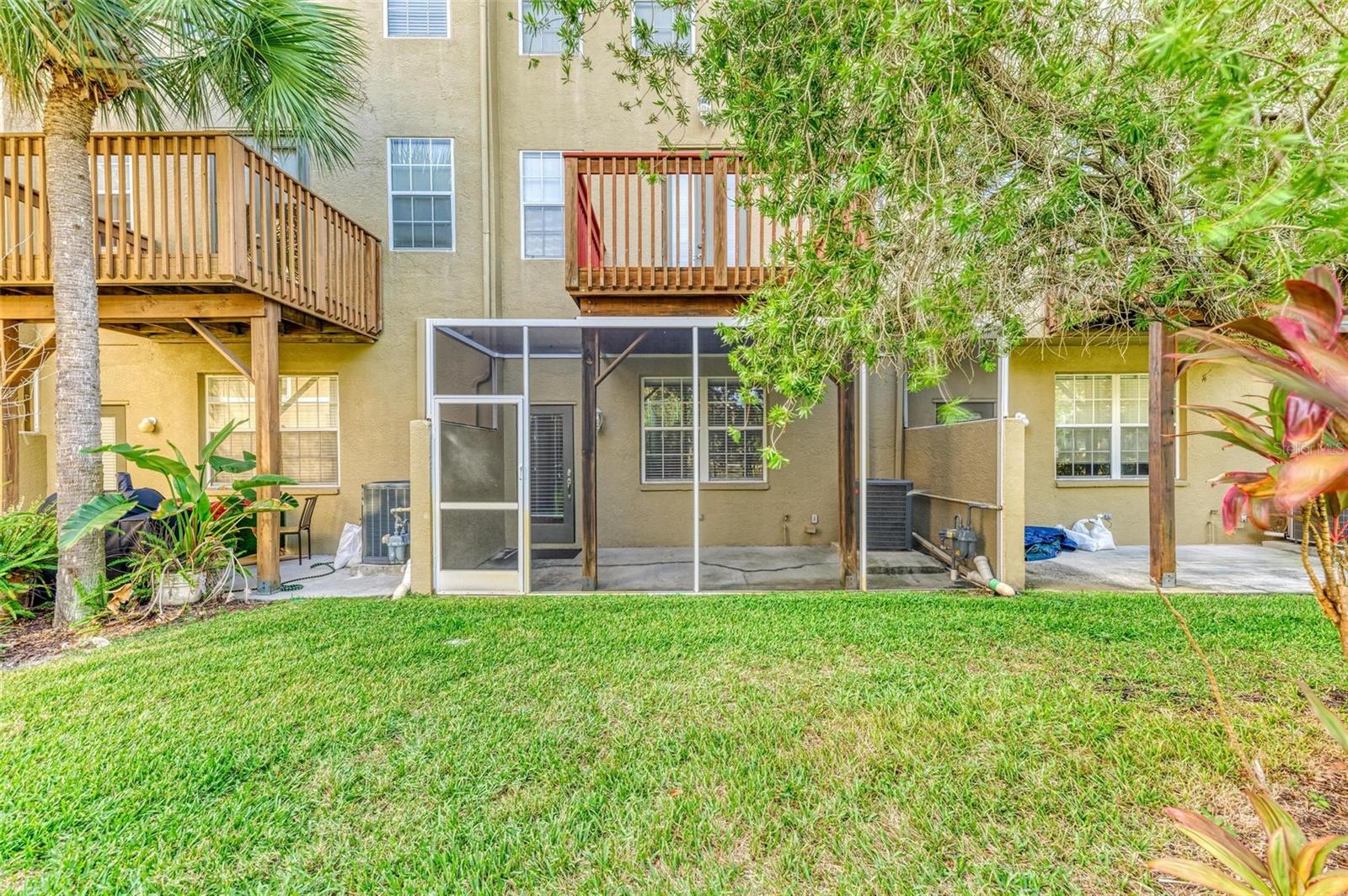 BAYSHORE POINTE TWNHMS PHAS - Residential Lease