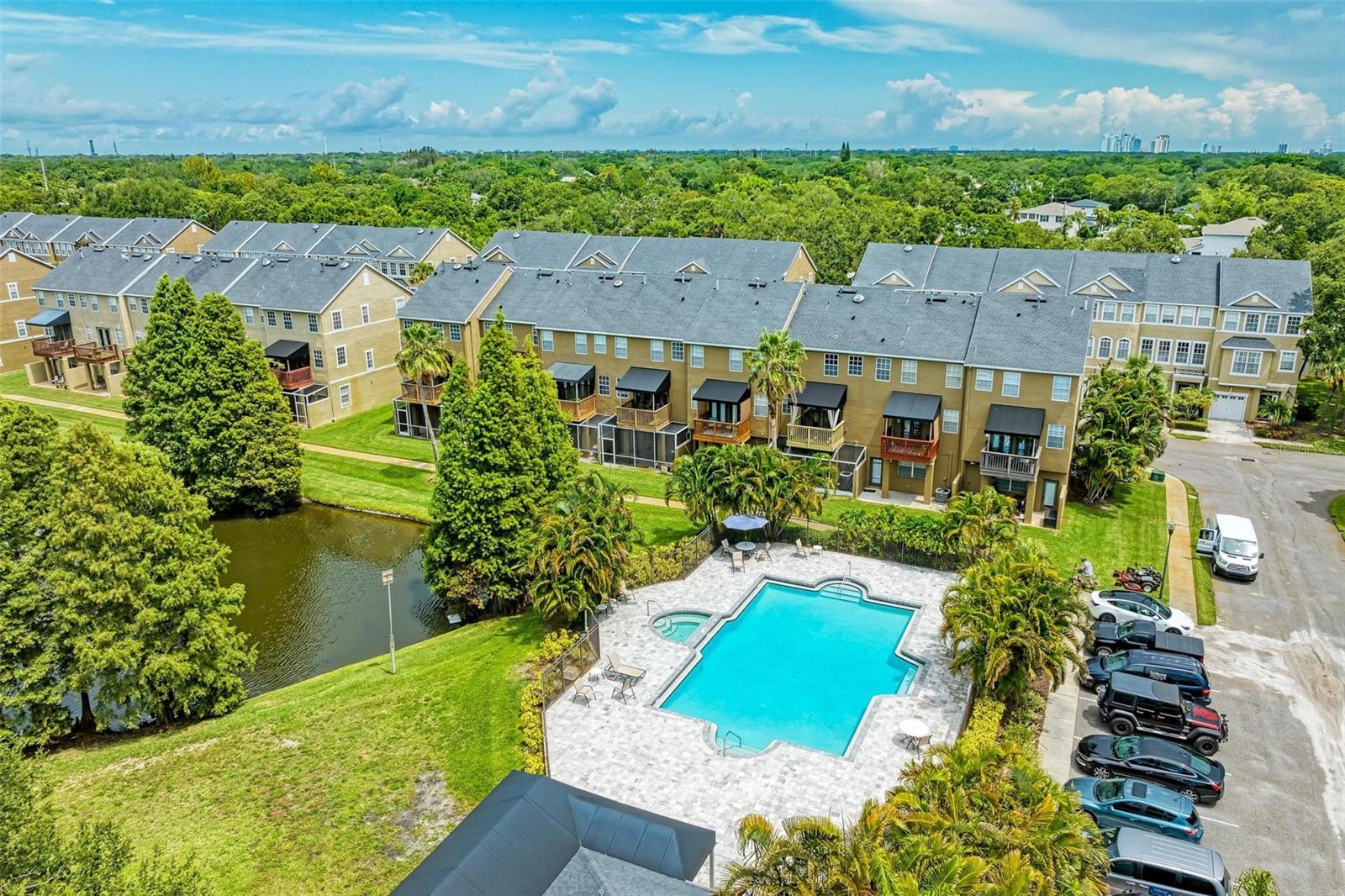 BAYSHORE POINTE TWNHMS PHAS - Residential Lease