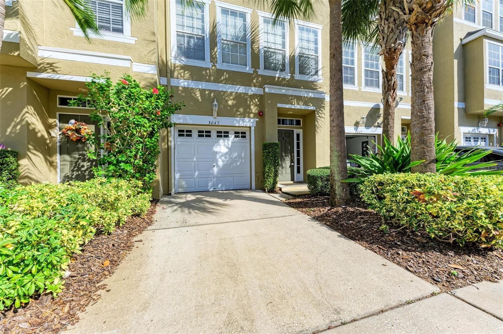 BAYSHORE POINTE TWNHMS PHAS - Residential Lease