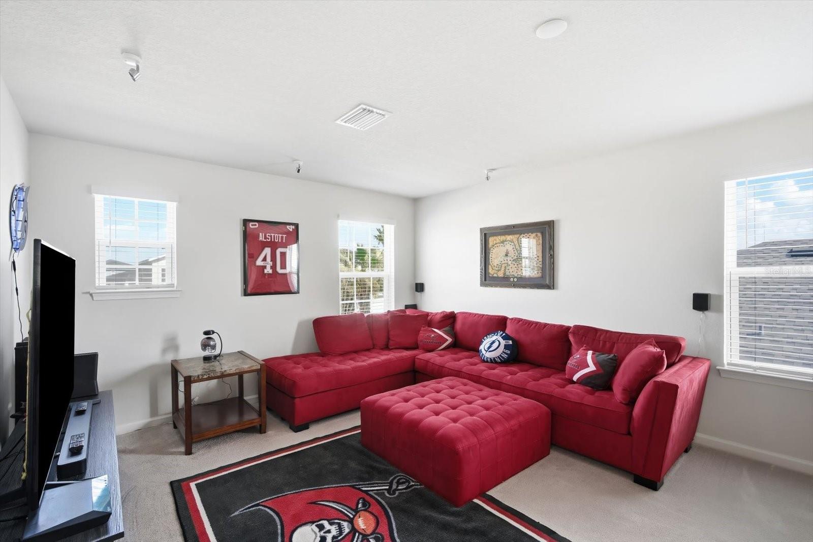 LUCAYA LAKE CLUB PH 4C - Residential