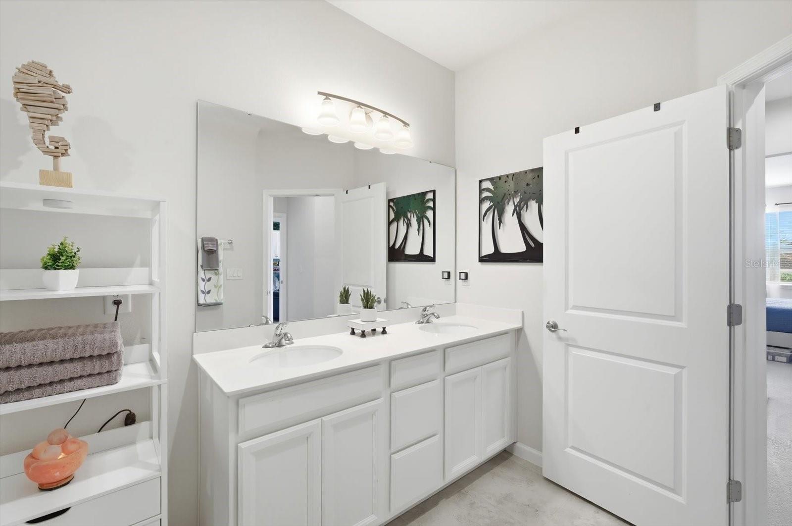 LUCAYA LAKE CLUB PH 4C - Residential