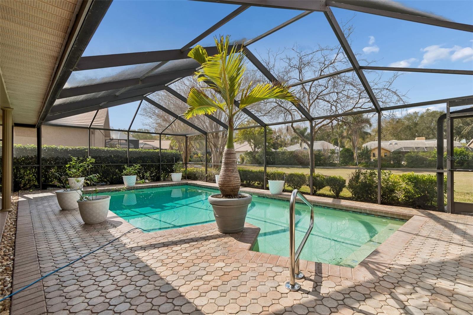 PINNACLE AT COBBS LANDING - Residential