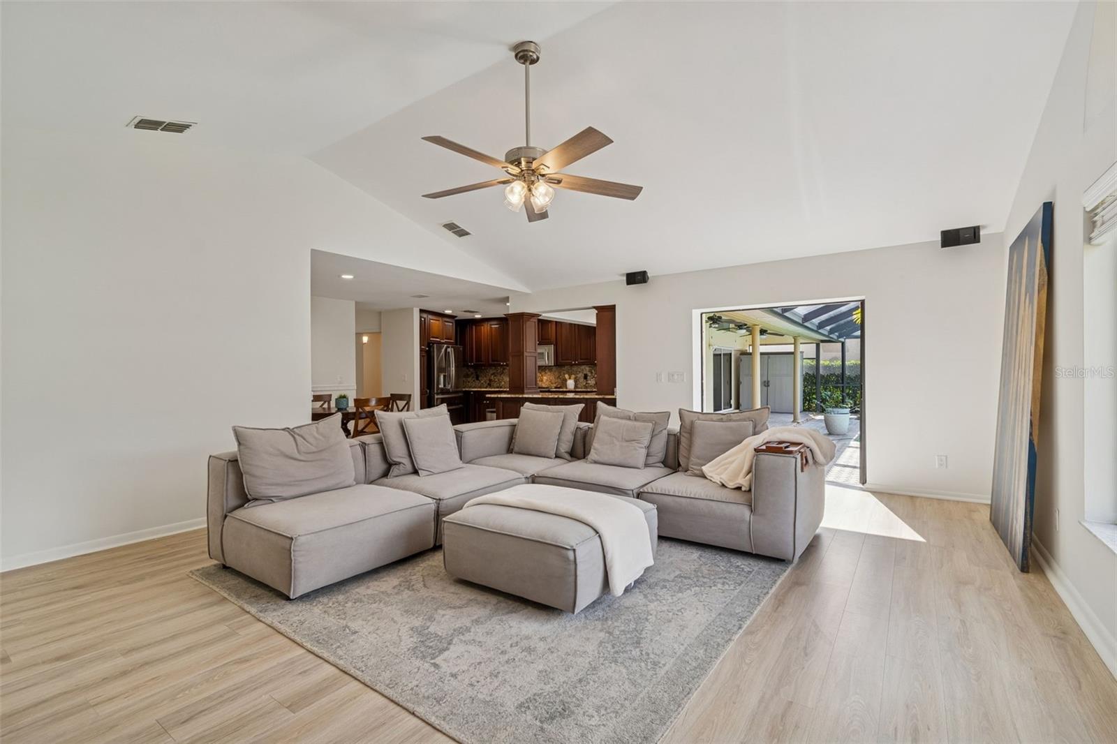 PINNACLE AT COBBS LANDING - Residential