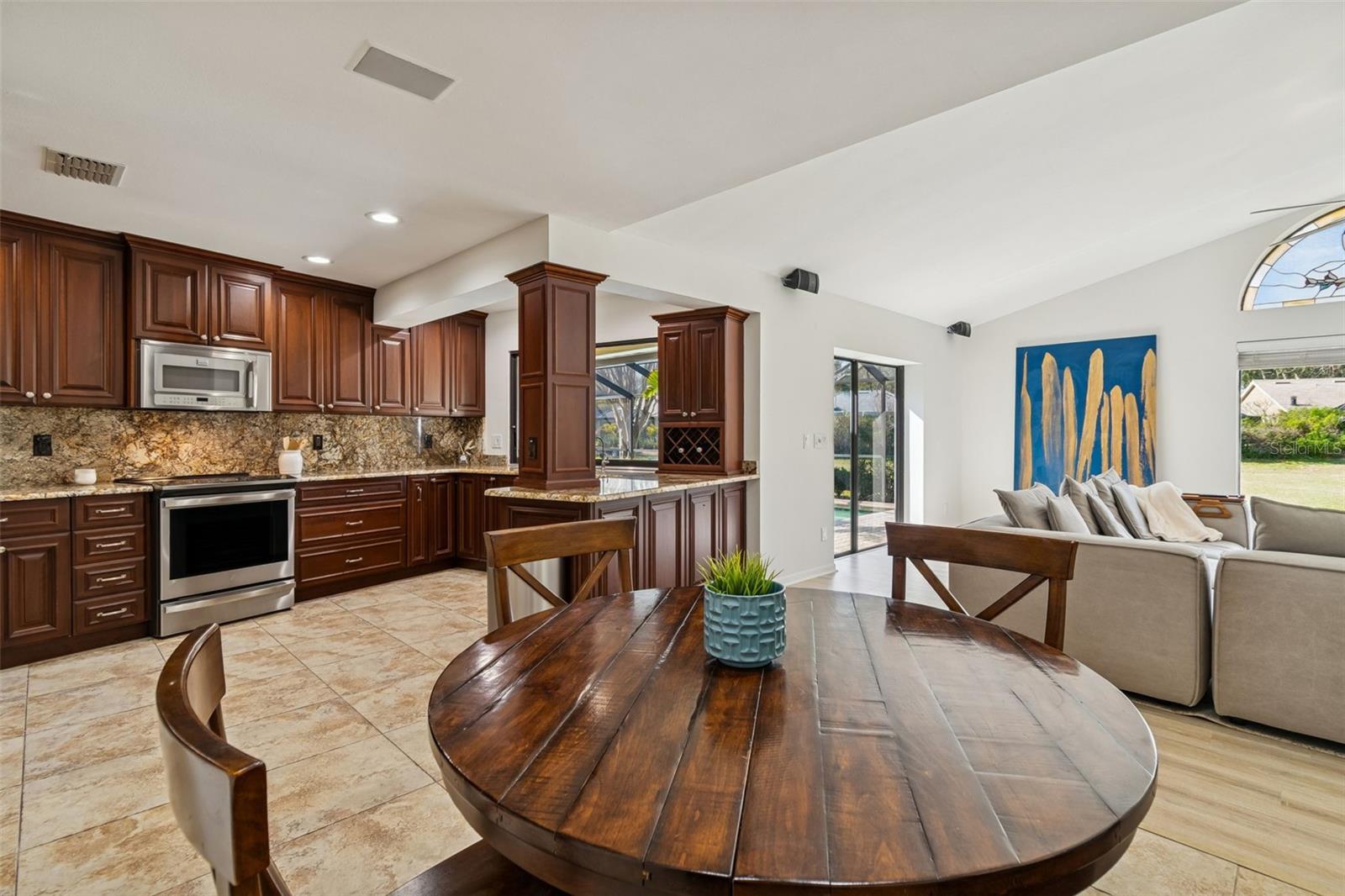 PINNACLE AT COBBS LANDING - Residential