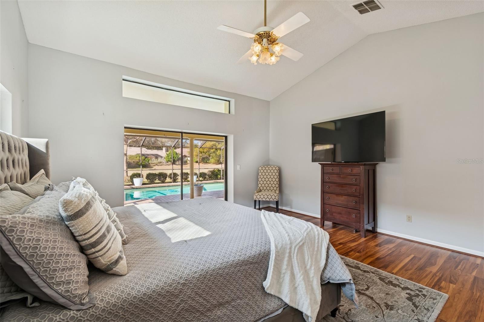 PINNACLE AT COBBS LANDING - Residential