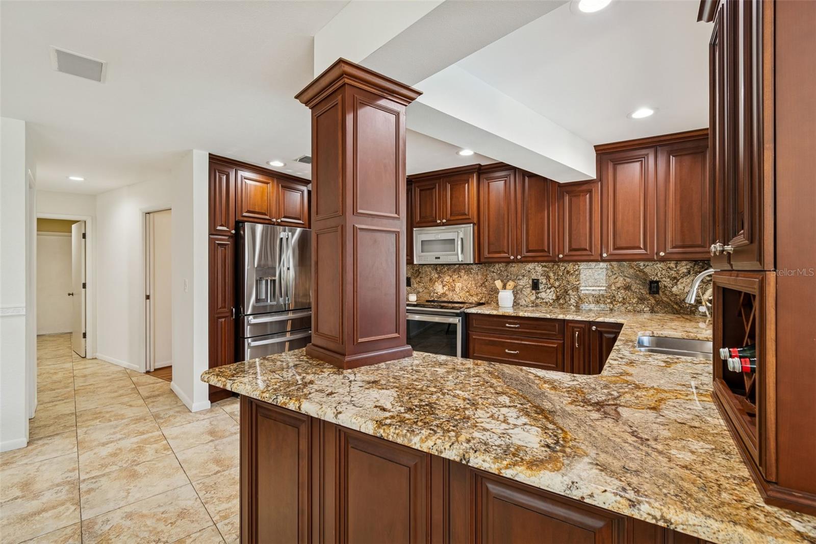 PINNACLE AT COBBS LANDING - Residential