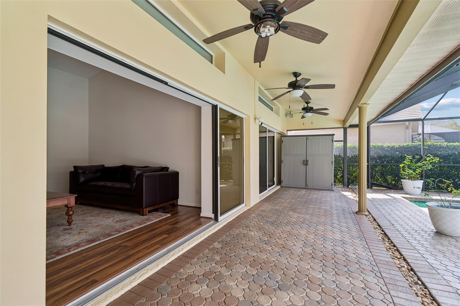 PINNACLE AT COBBS LANDING - Residential