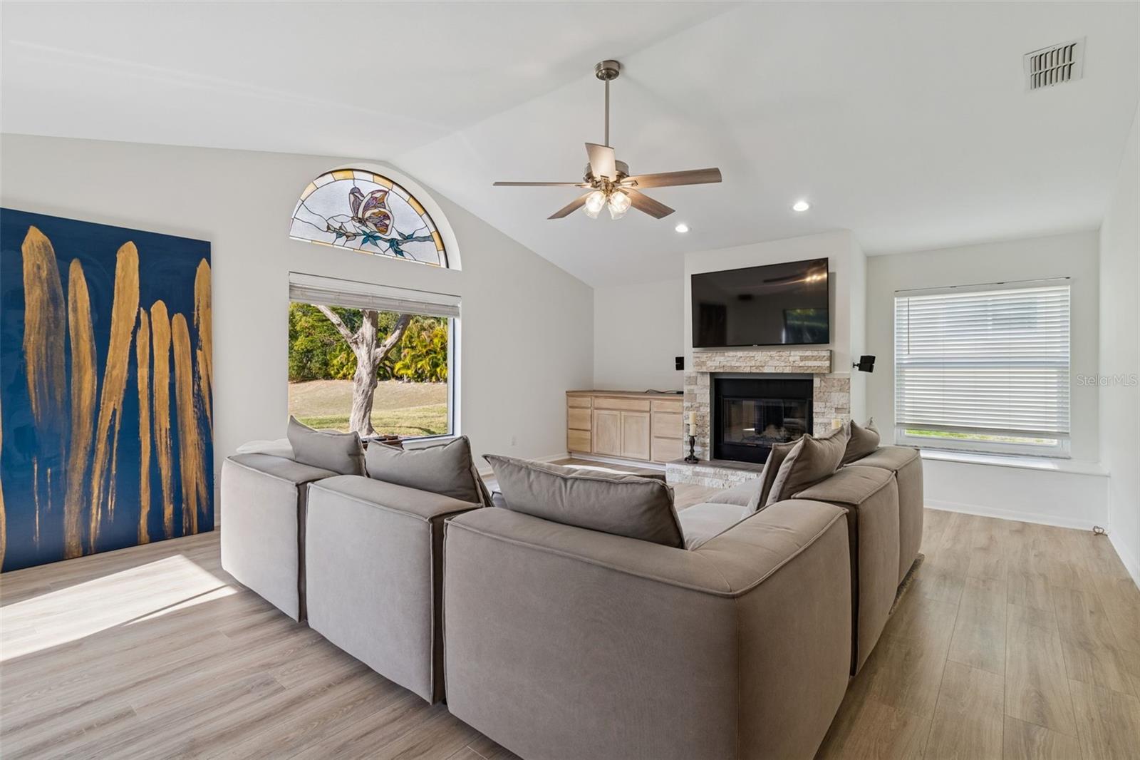 PINNACLE AT COBBS LANDING - Residential