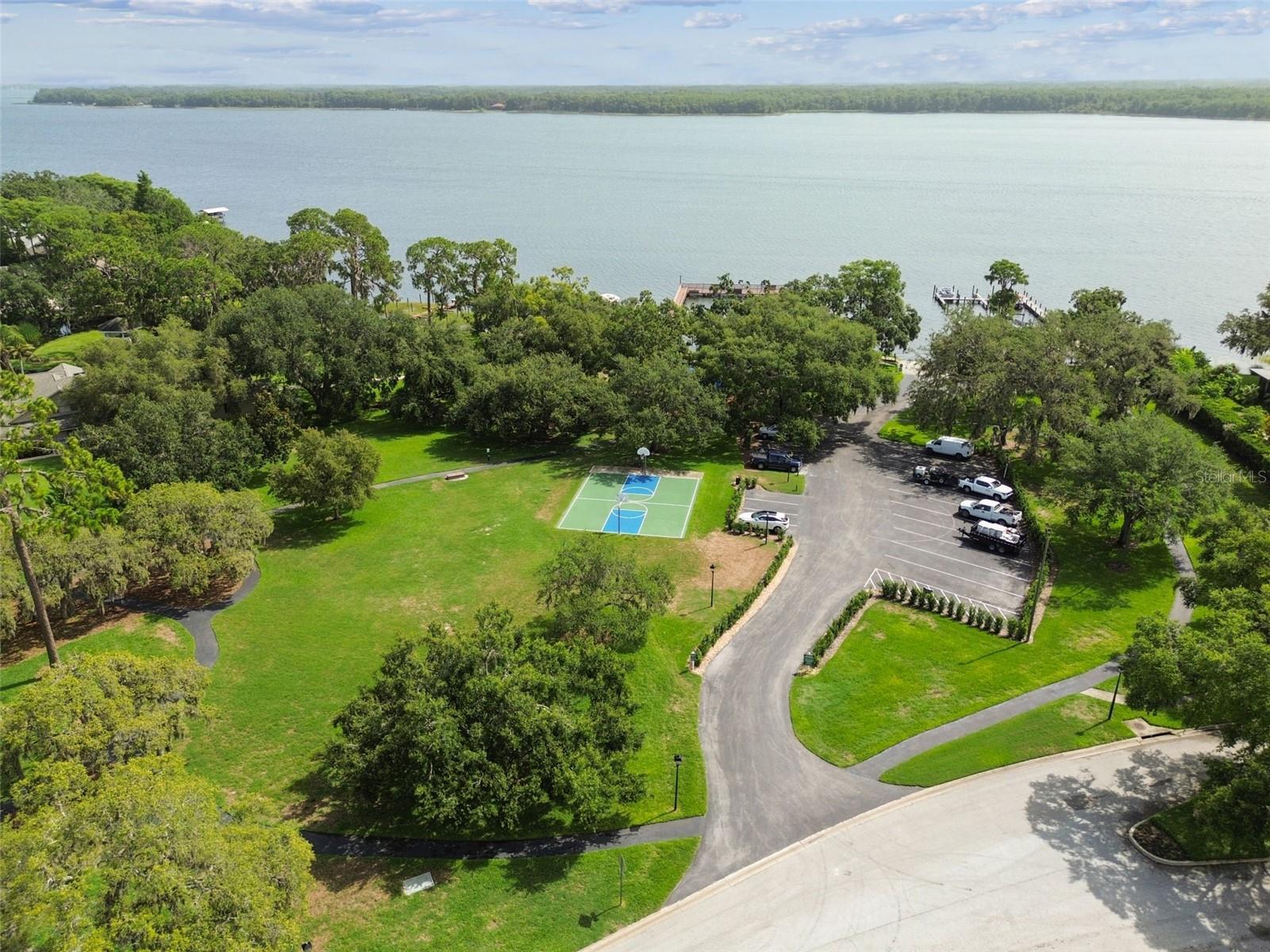 PINNACLE AT COBBS LANDING - Residential