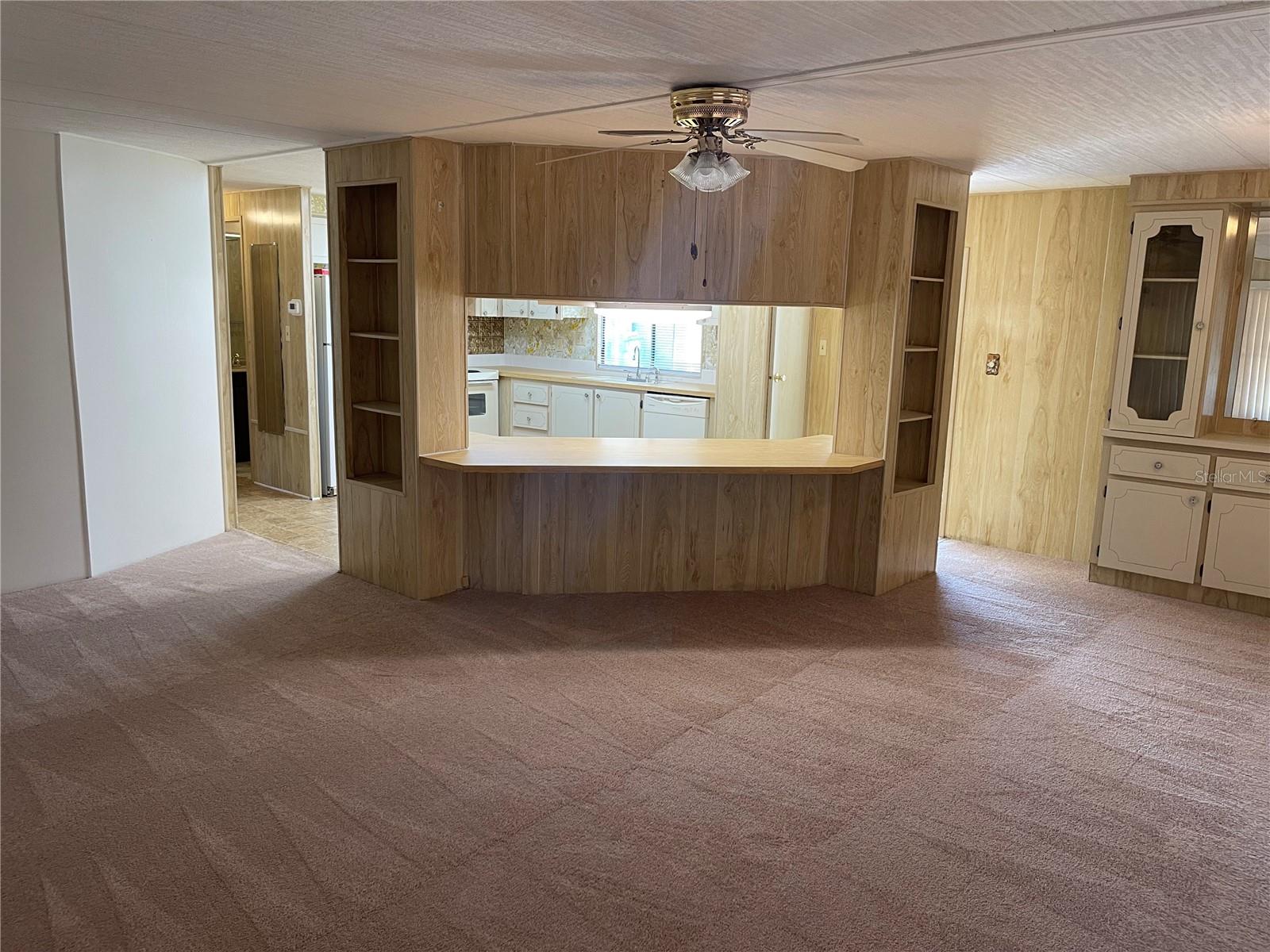 CAROLTON MANOR - Residential