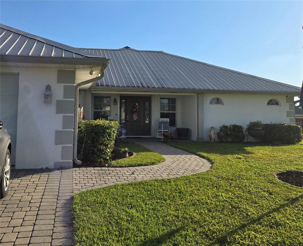 Photo of 2612 SE 33rd Street, Okeechobee, FL 34974 (MLS # OK225747)