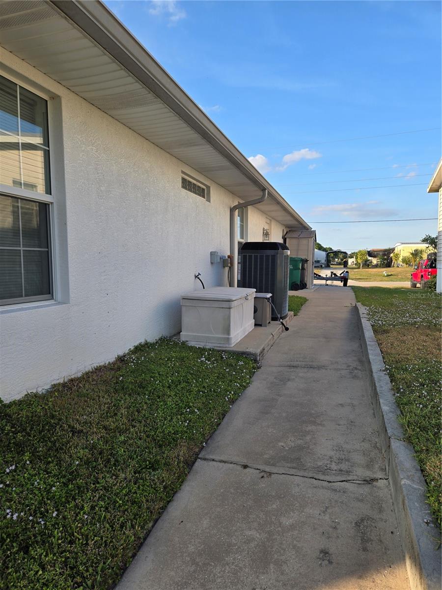 TAYLOR CREEK ISLES - Residential