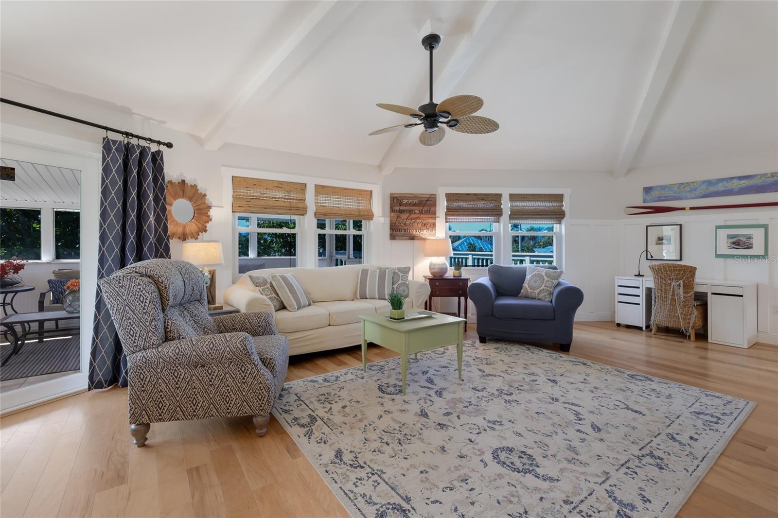 HOLMES BEACH 33RD UNIT - Residential