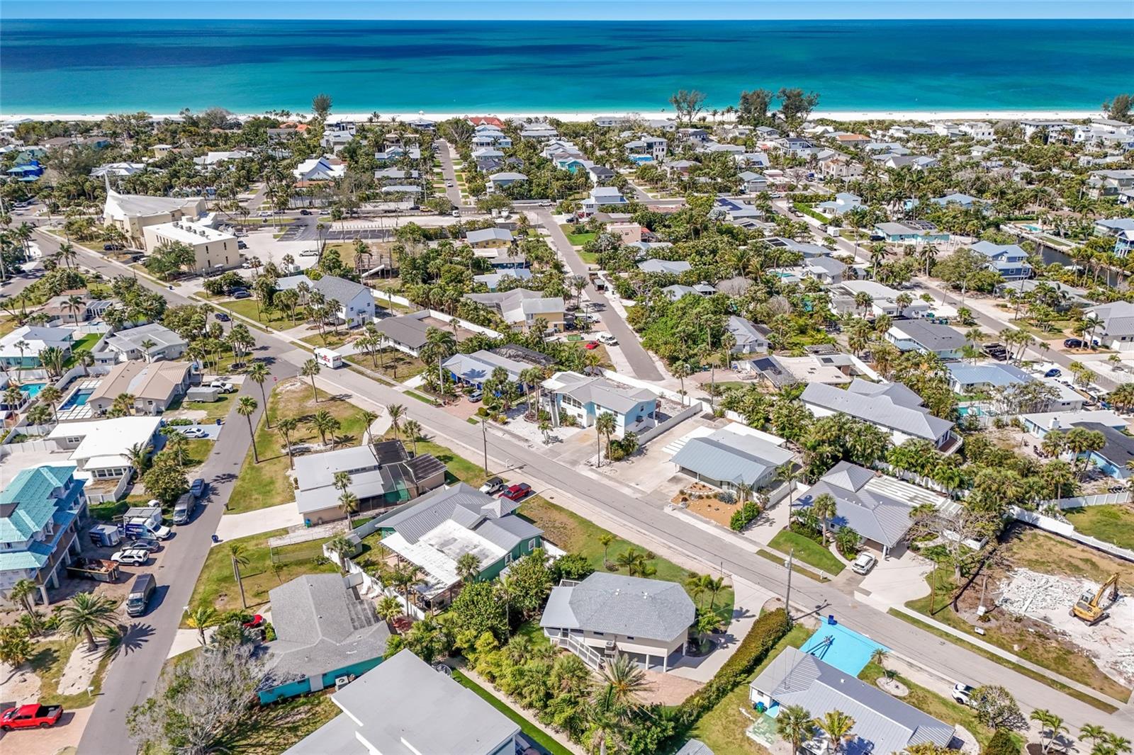 HOLMES BEACH 33RD UNIT - Residential