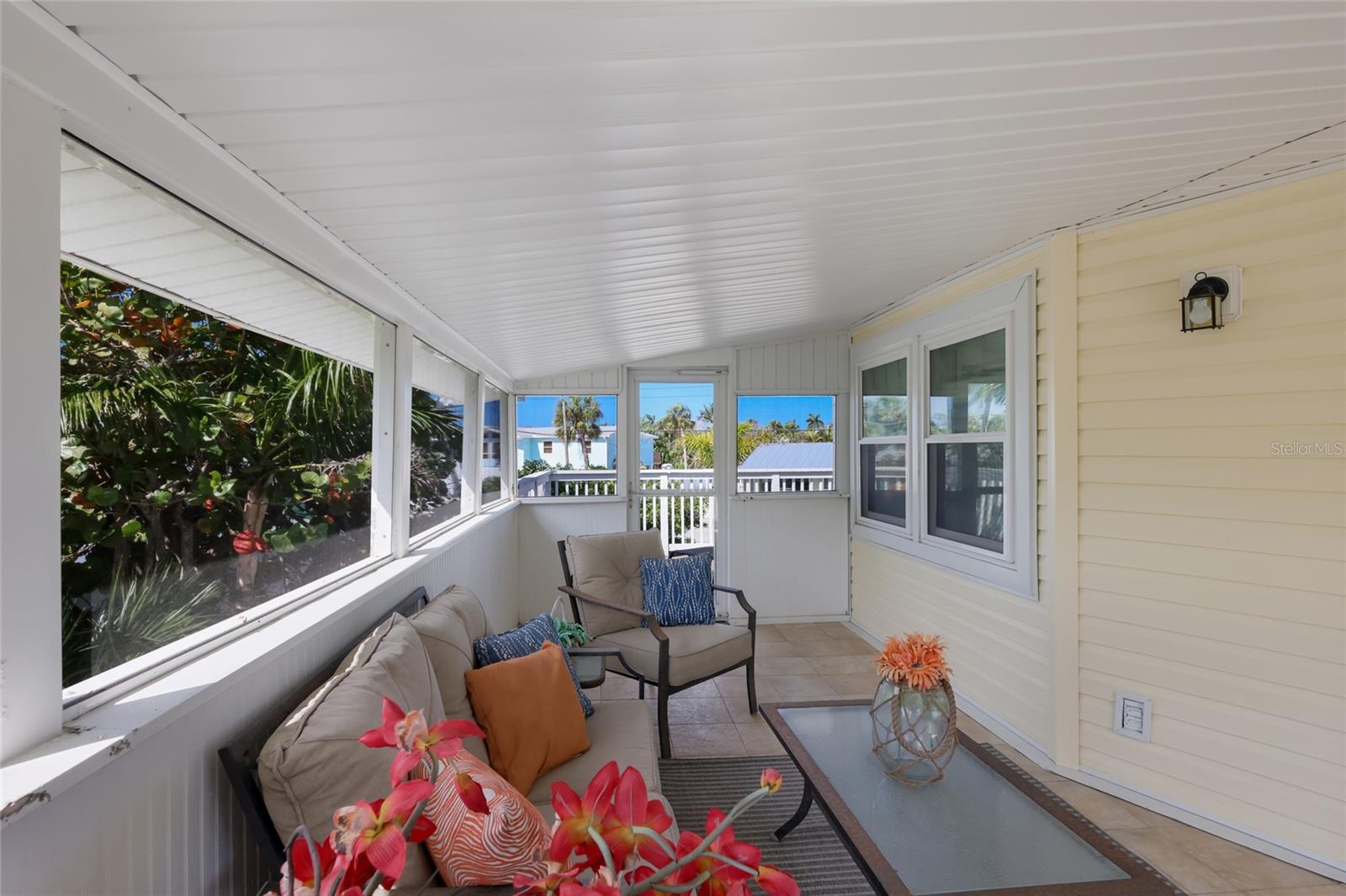 HOLMES BEACH 33RD UNIT - Residential