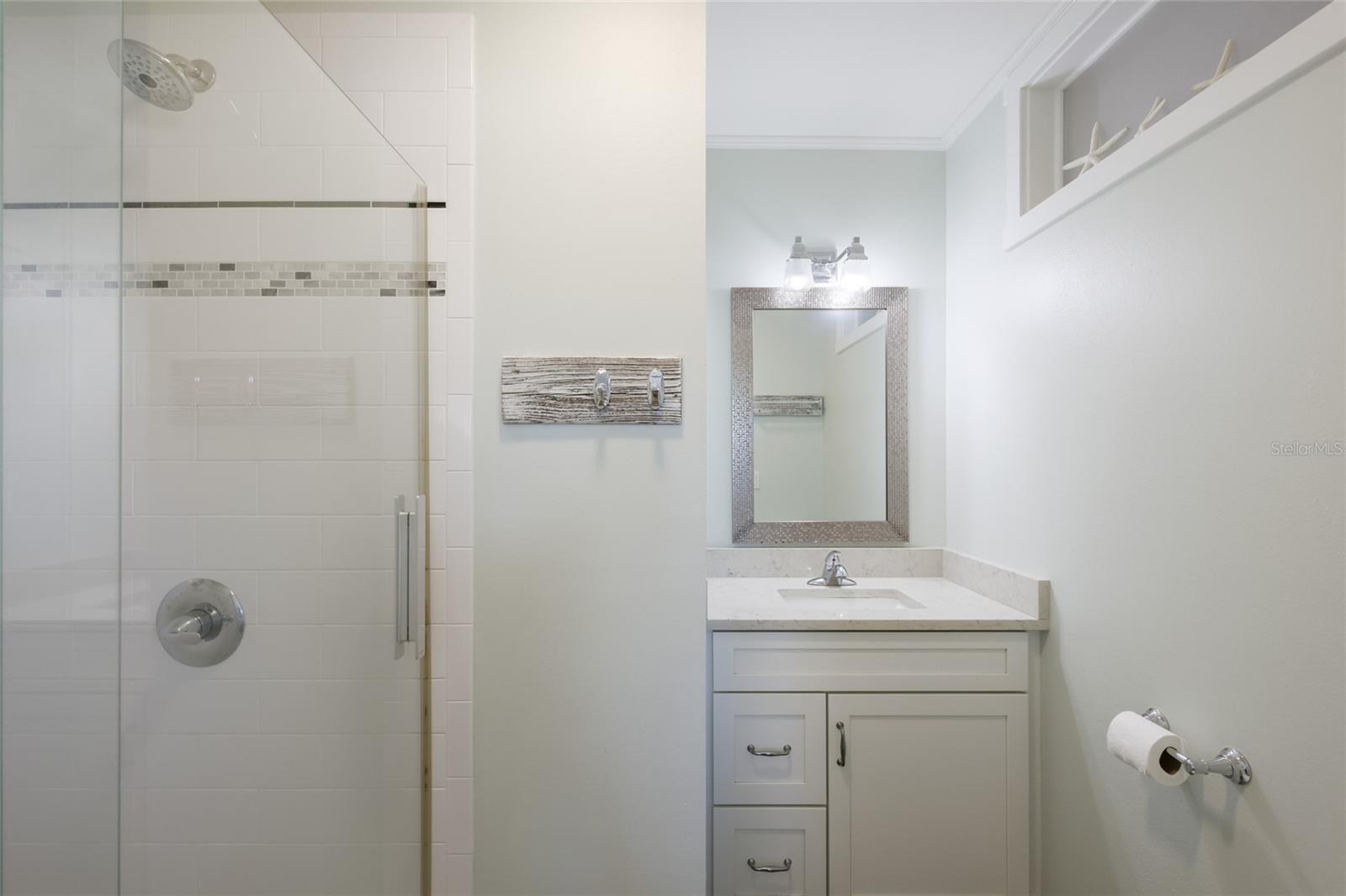 HOLMES BEACH 33RD UNIT - Residential