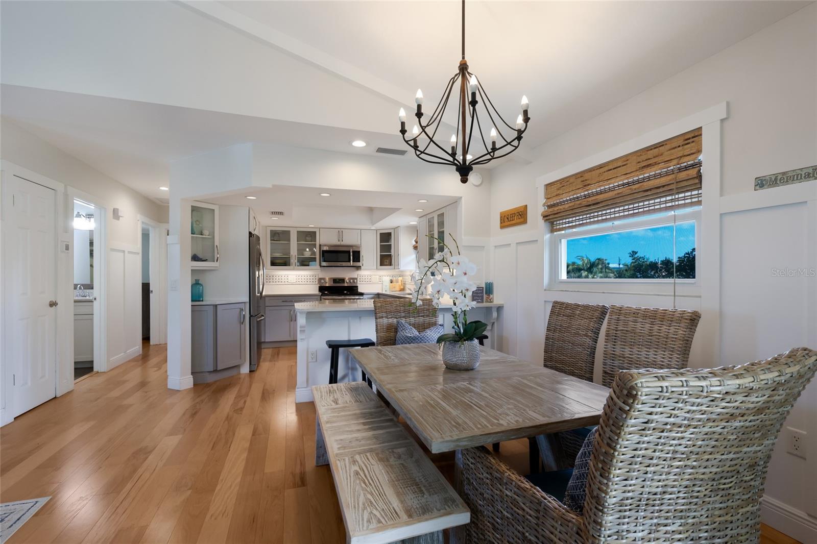 HOLMES BEACH 33RD UNIT - Residential