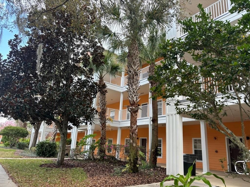 Photo of 115 Rogues Retreat #115, Davenport, FL 33897 (MLS # S5133604)