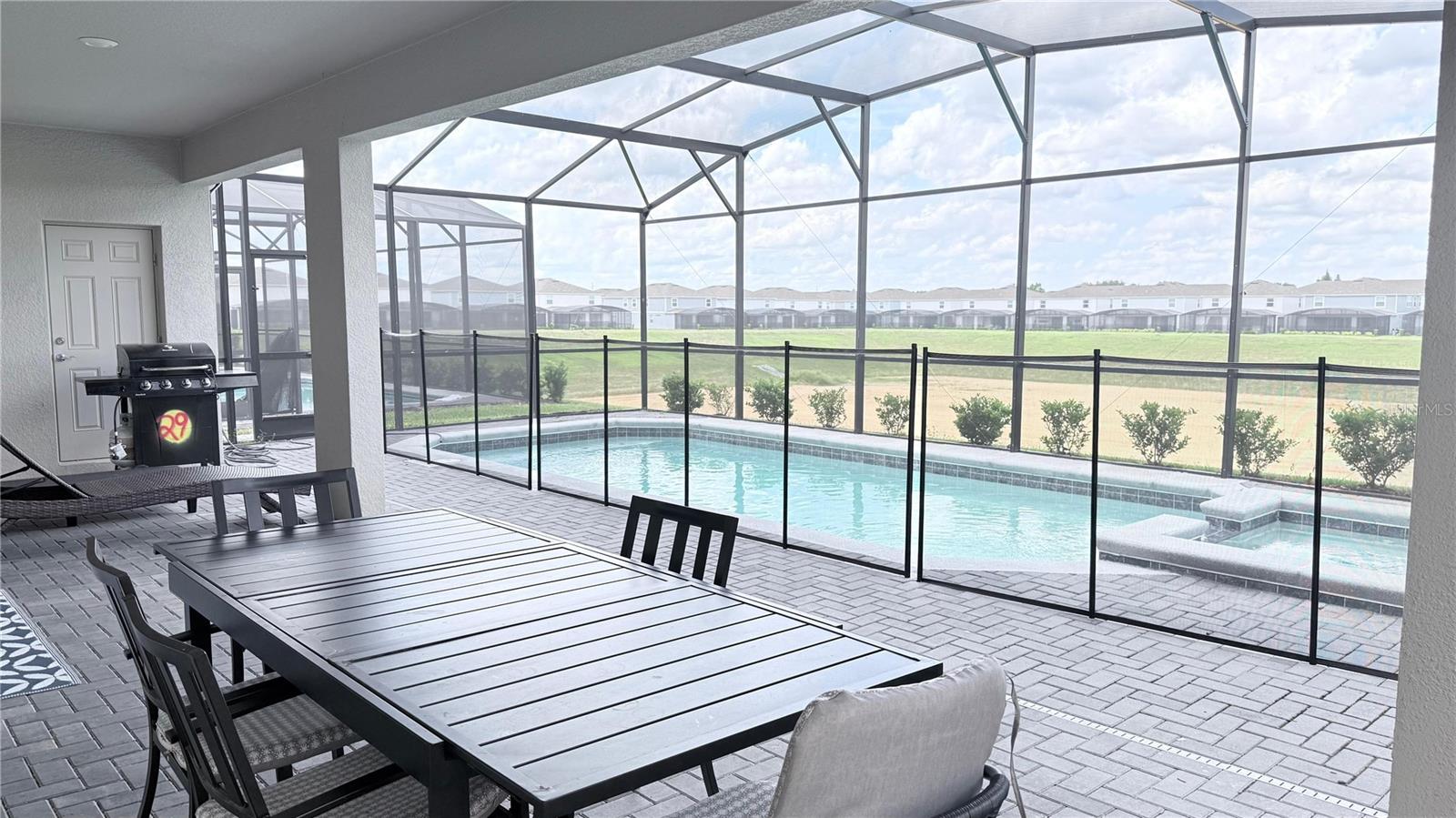 WINDSOR ISLAND RESORT PHASE 2B PB 190 PG 47-51 - Residential