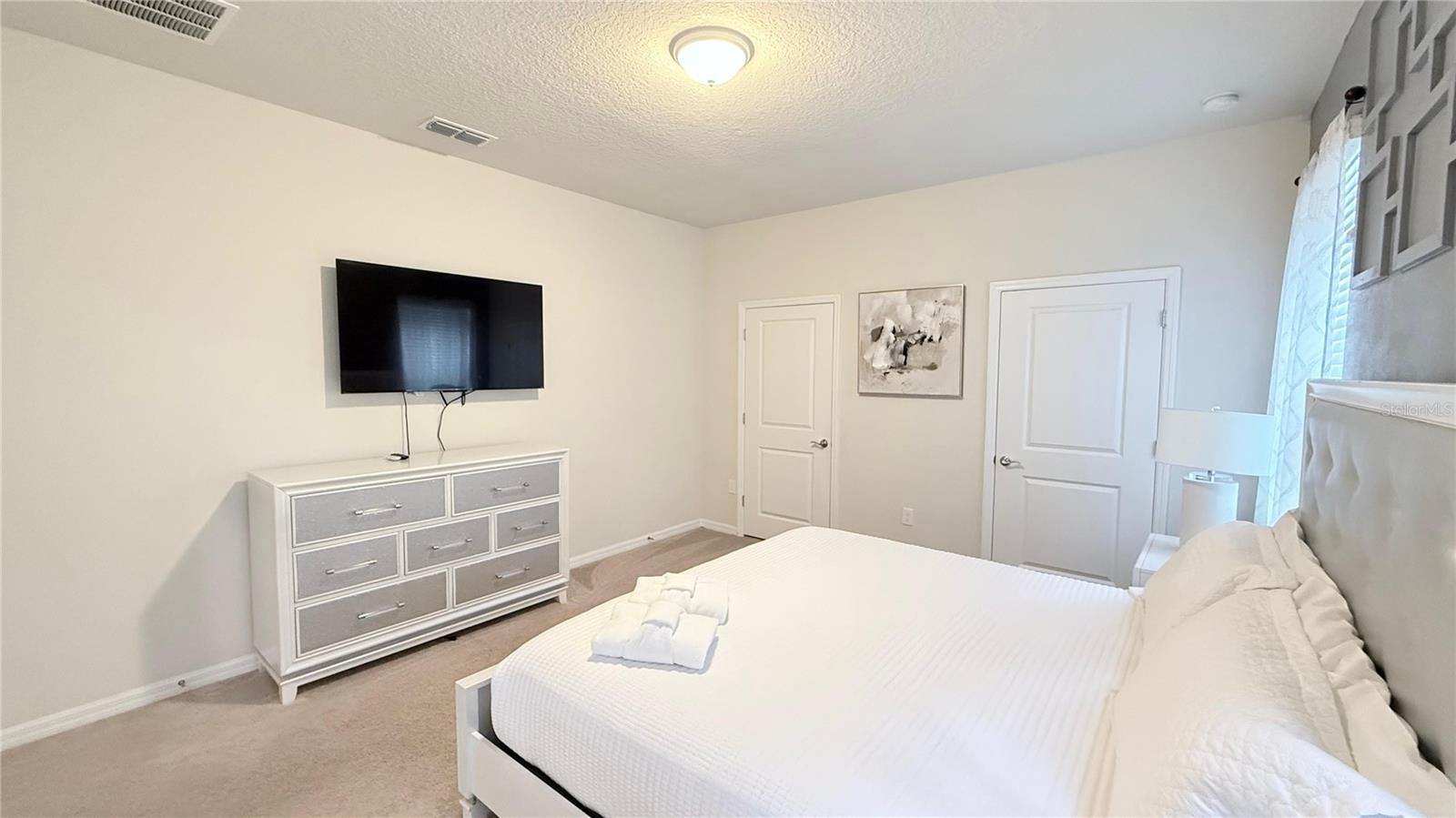 WINDSOR ISLAND RESORT PHASE 2B PB 190 PG 47-51 - Residential