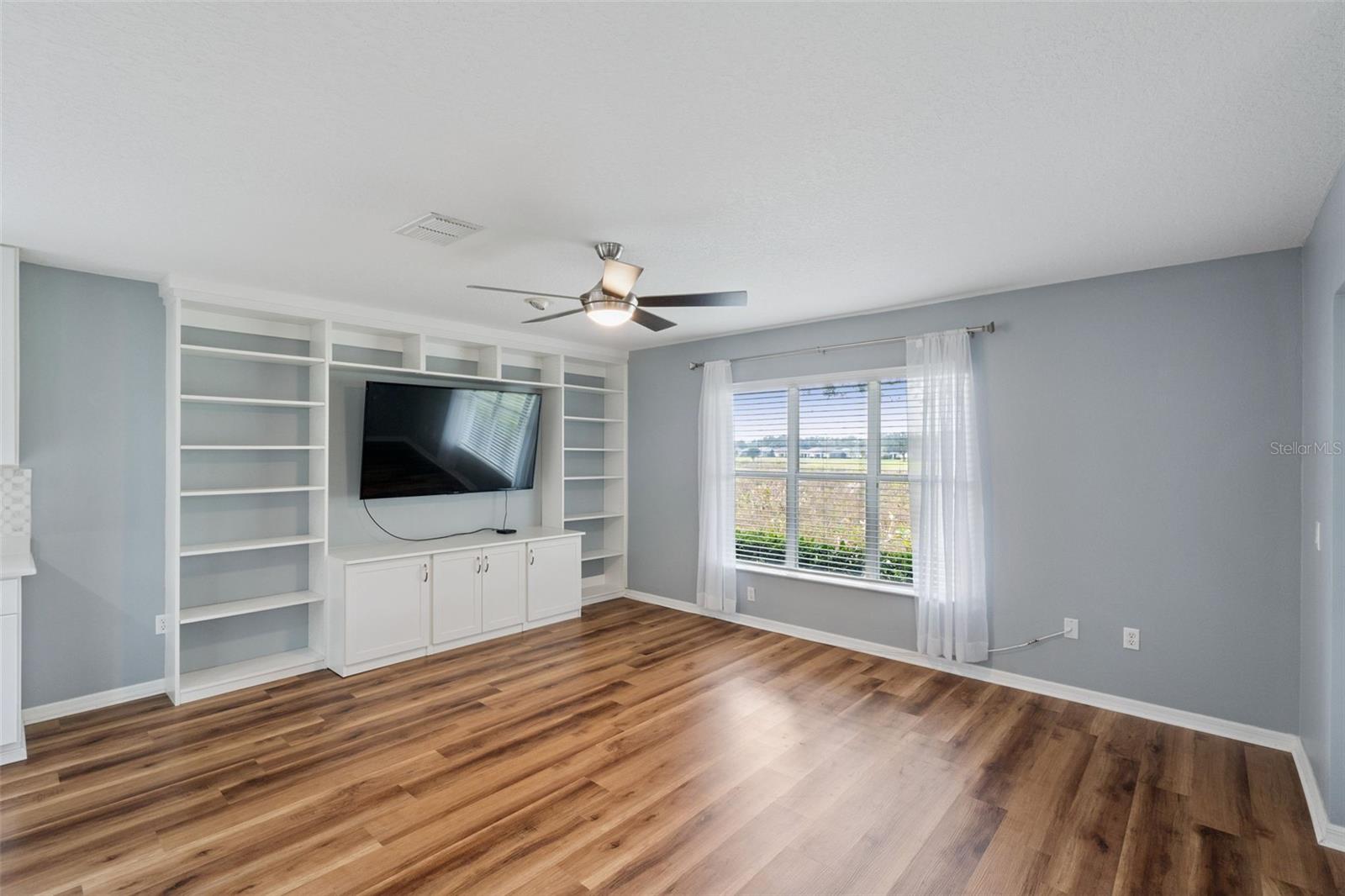 ARLINGTON RIDGE PH 1-B - Residential