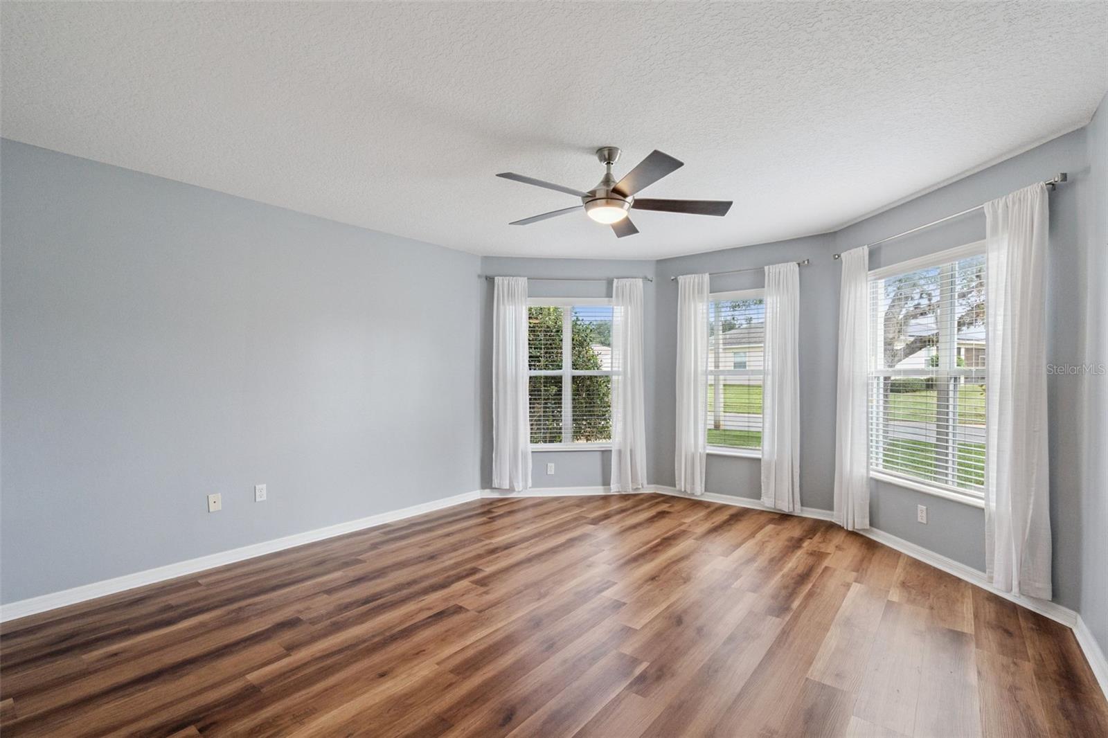 ARLINGTON RIDGE PH 1-B - Residential