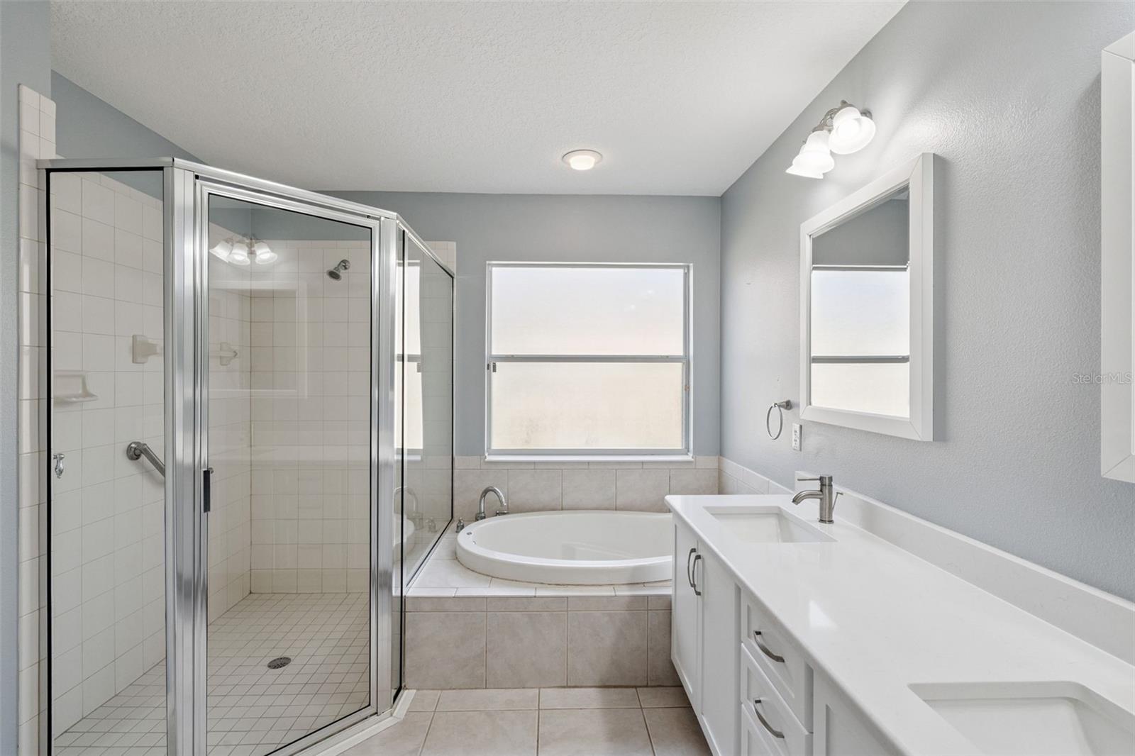 ARLINGTON RIDGE PH 1-B - Residential