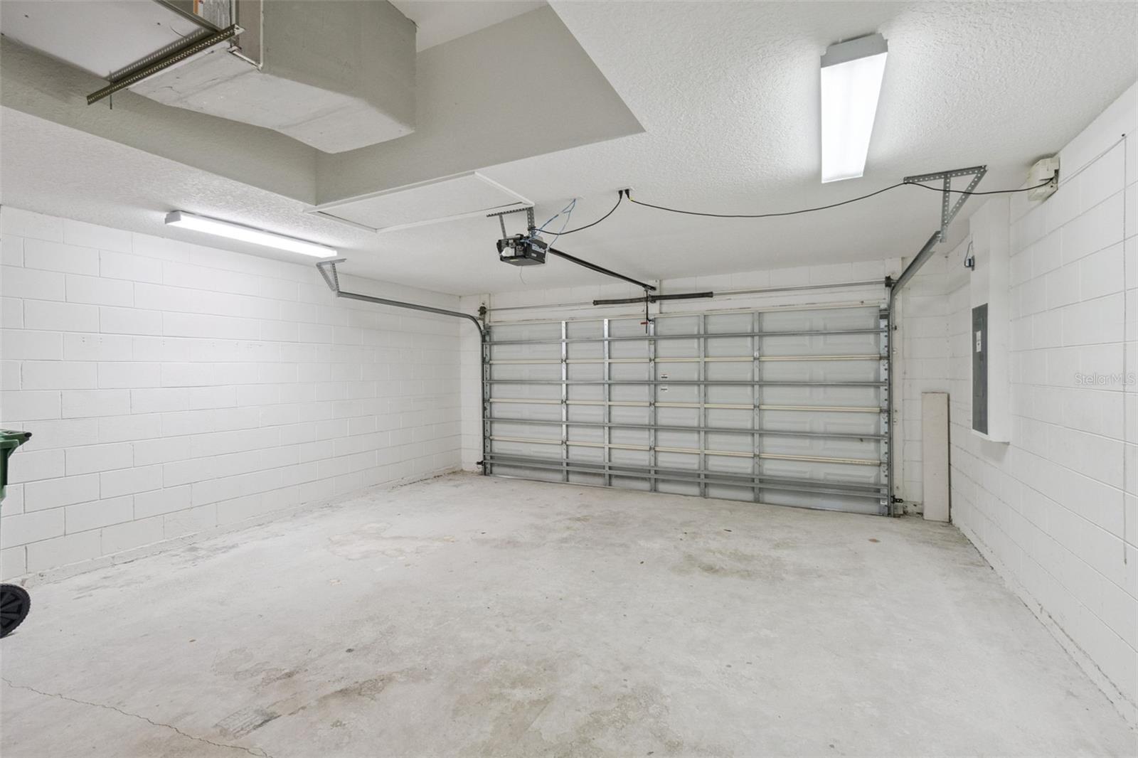 ARLINGTON RIDGE PH 1-B - Residential