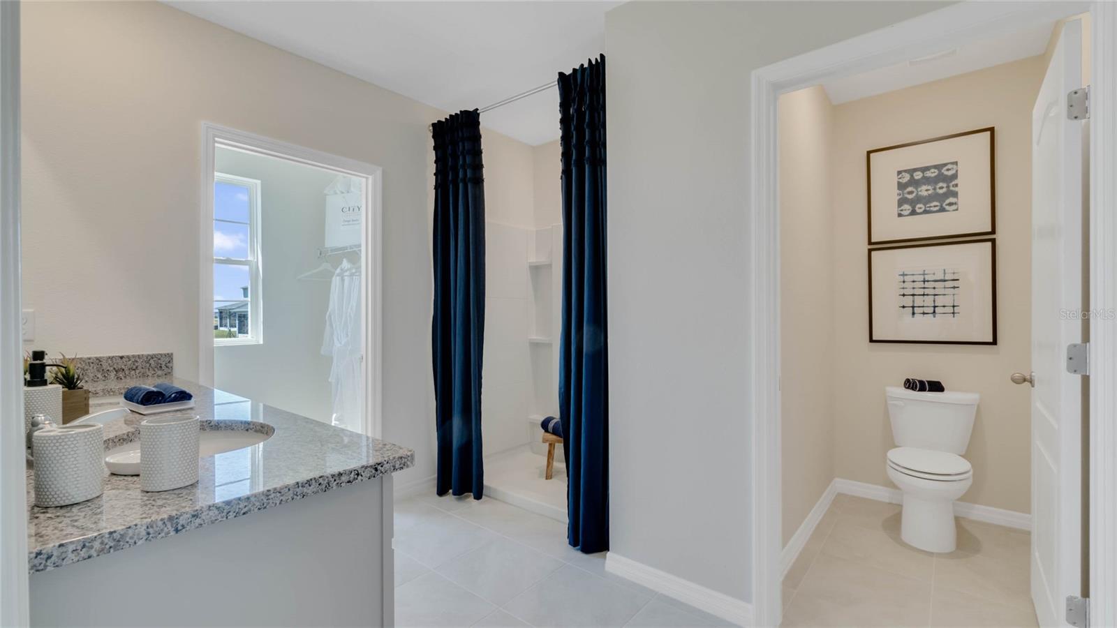 FOREST LAKE - Residential