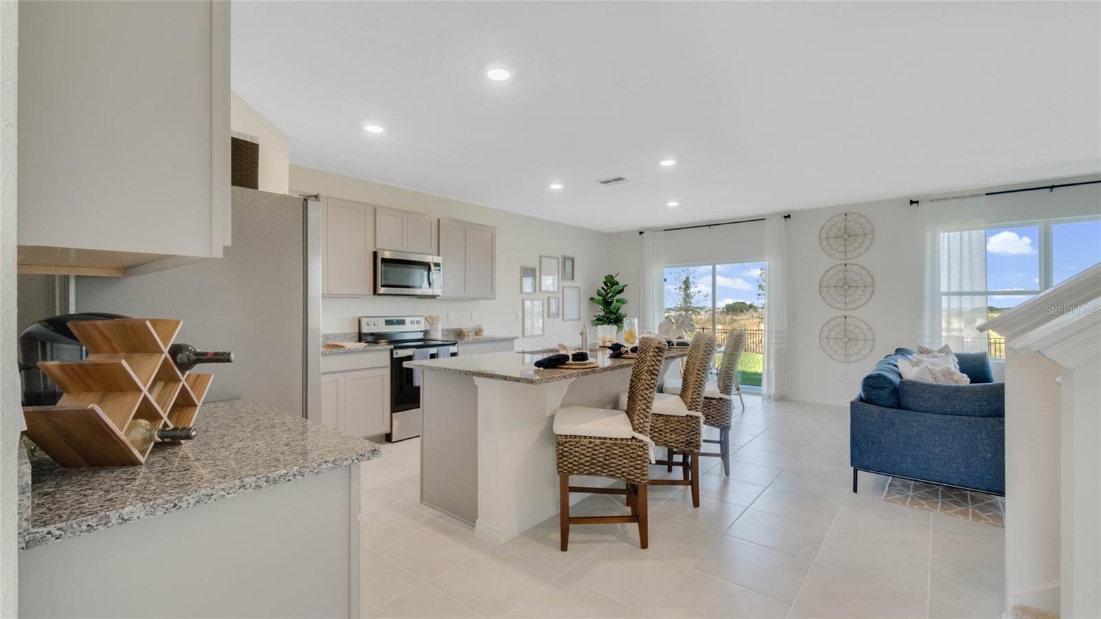 FOREST LAKE - Residential