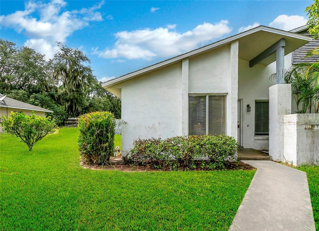 Photo of 10425 Riva Ridge Trail, Orlando, FL 32817 (MLS # O6430390)