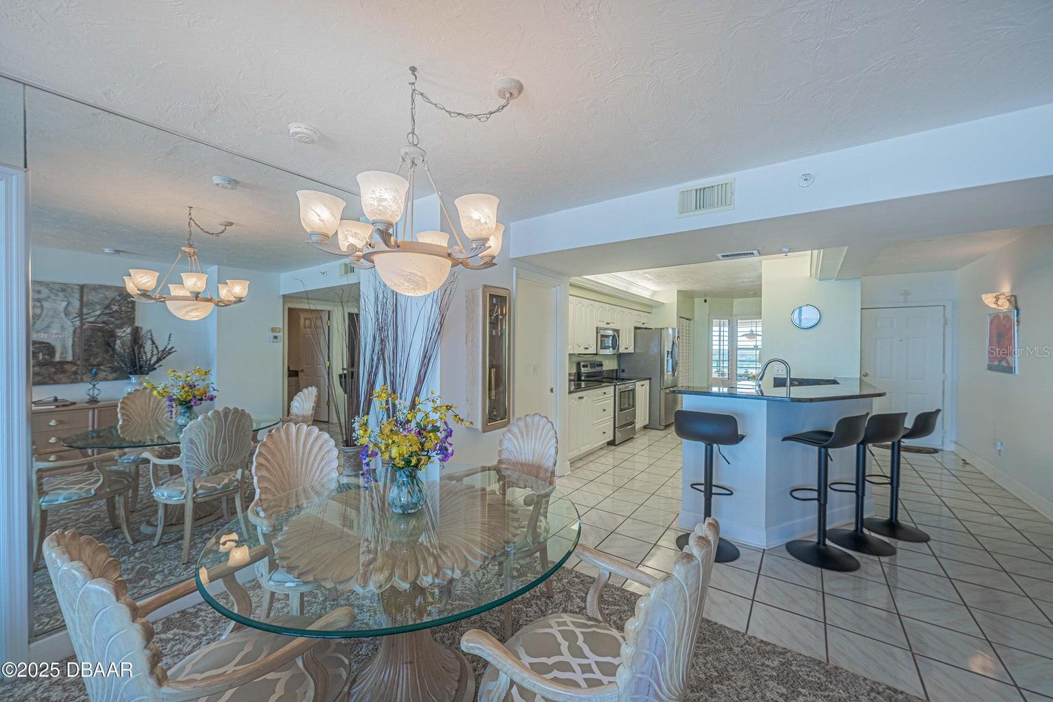 TOWERS AT PONCE INLET TOWER 01 CONDO - Residential