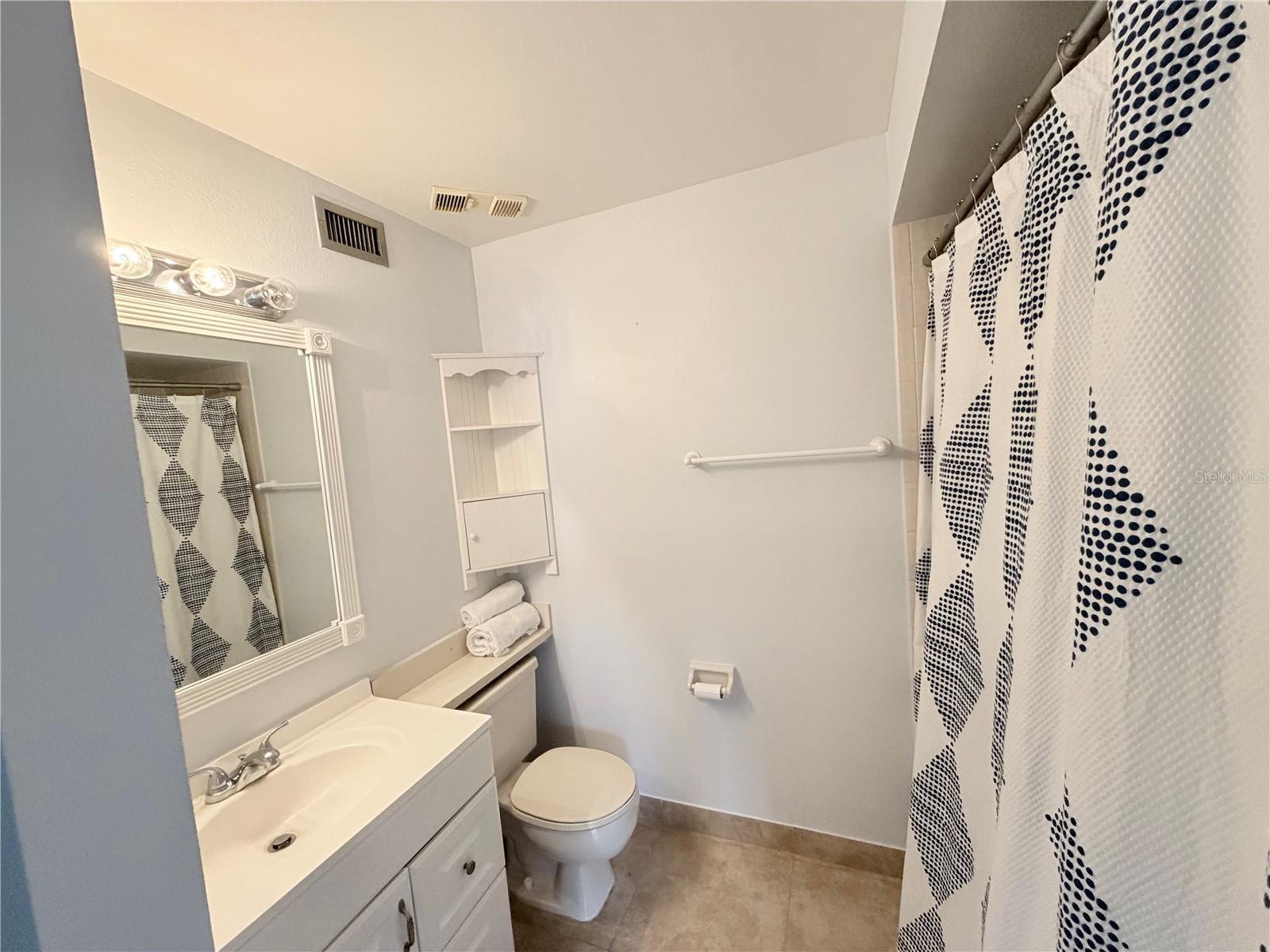 SOUTHPOINTE CONDO - Residential