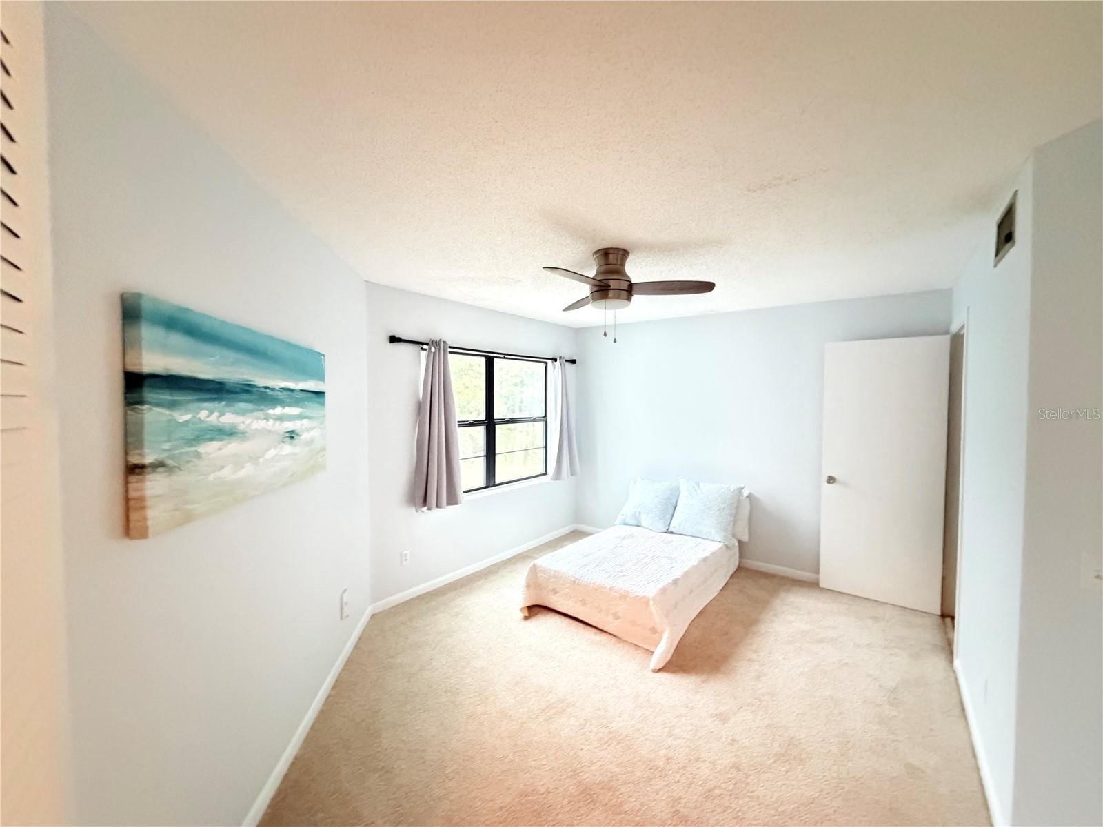 SOUTHPOINTE CONDO - Residential