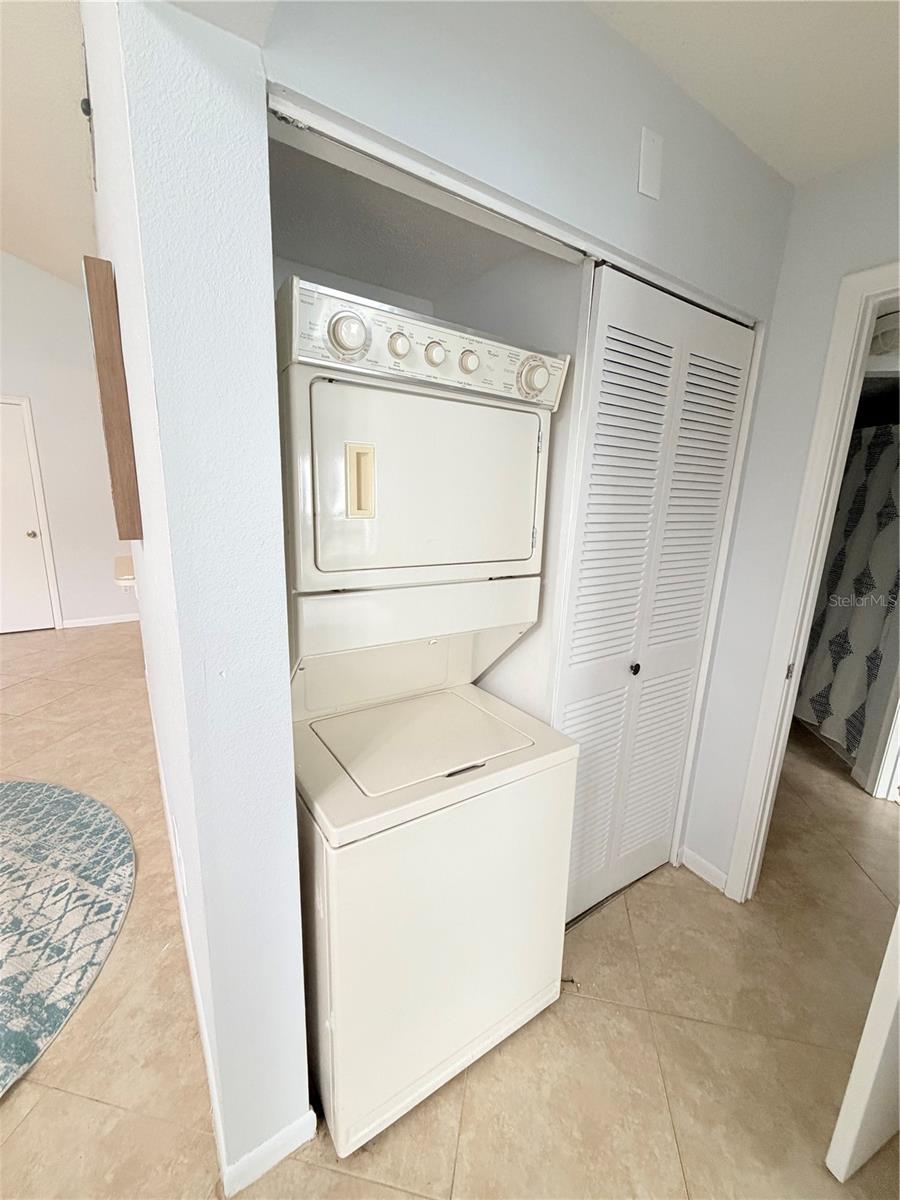 SOUTHPOINTE CONDO - Residential