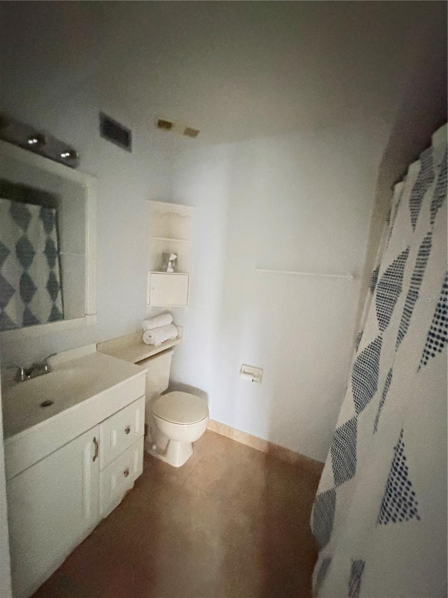 SOUTHPOINTE CONDO - Residential
