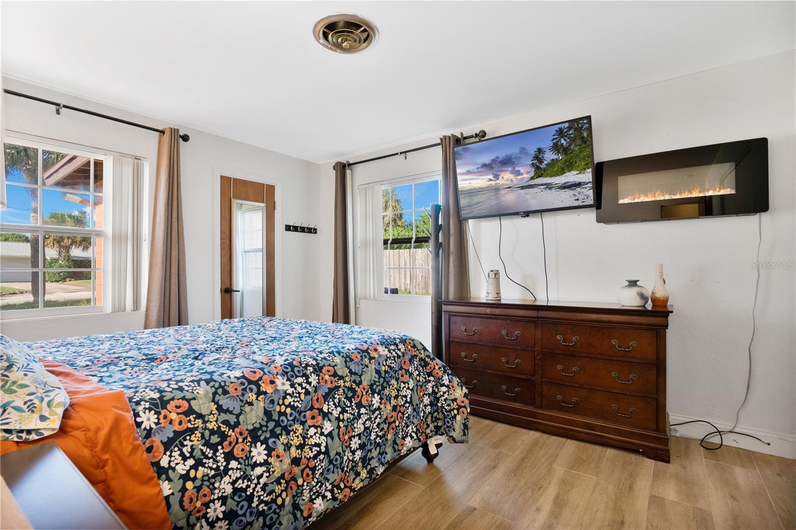 OCEAN BREEZE ESTATES - Residential