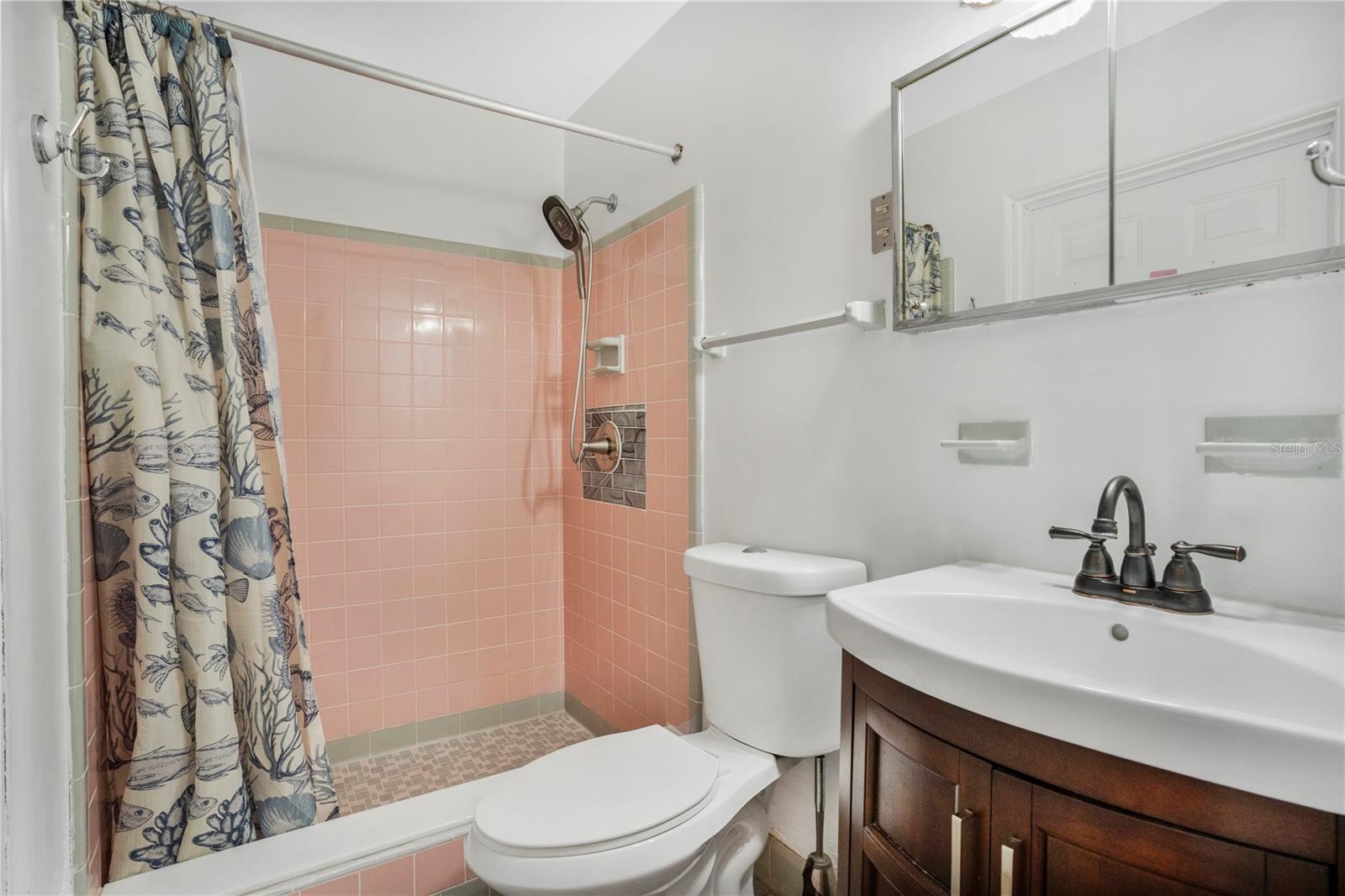 OCEAN BREEZE ESTATES - Residential