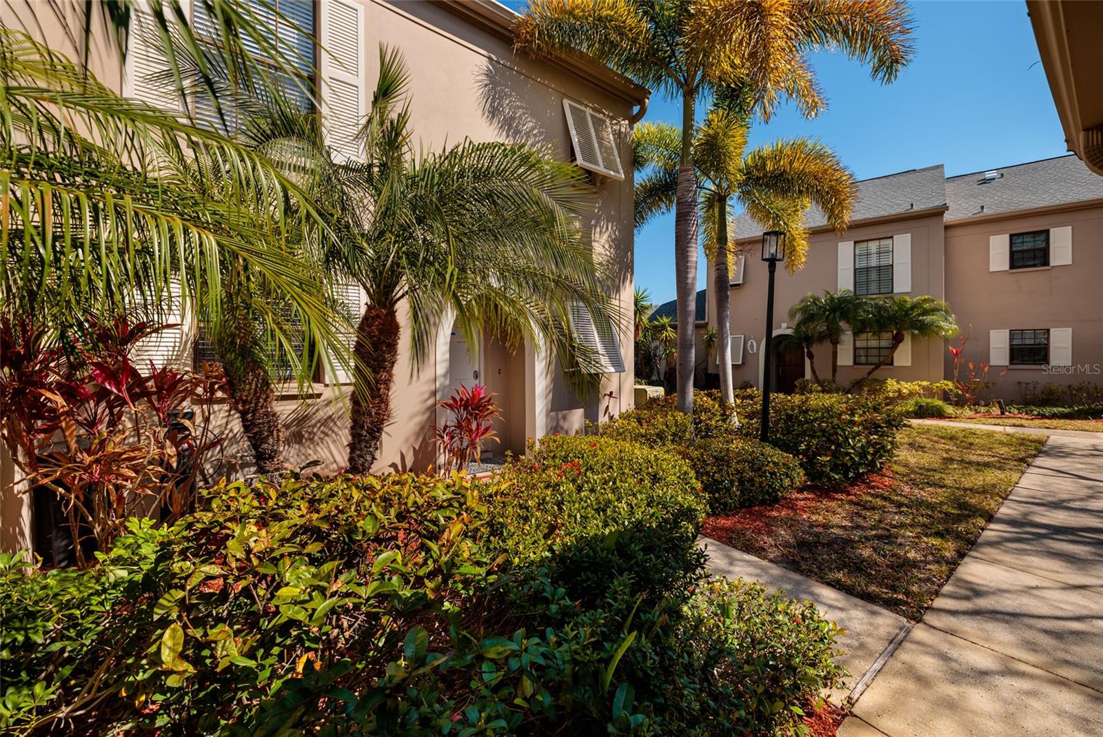 BORDEAUX VILLAGE - Residential