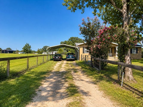 Tiny photo for 9390 NE 16th Terrace, Anthony, FL 32617 (MLS # OM727316)