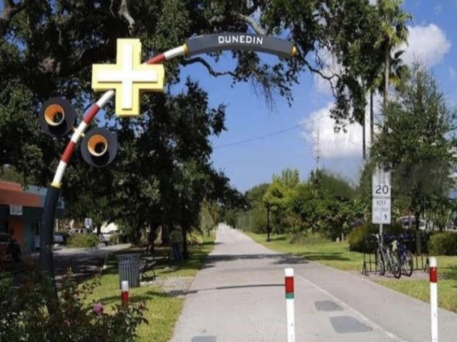 SPANISH TRAILS - Residential