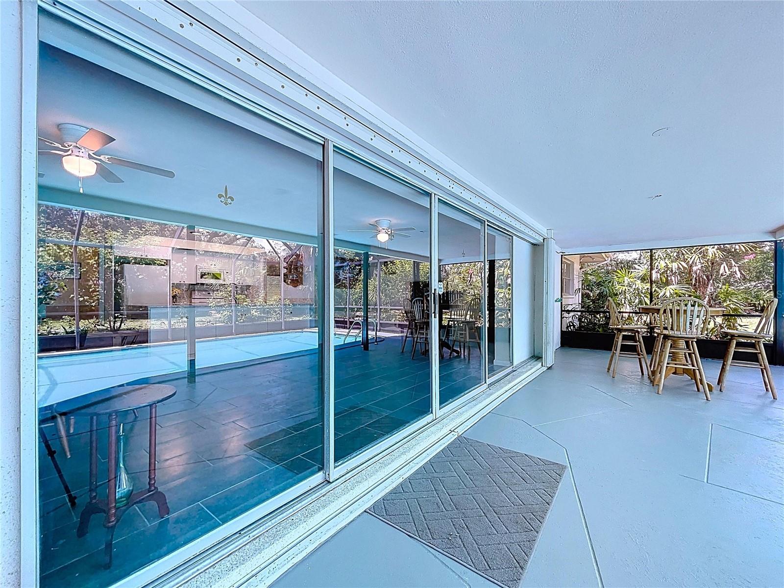 SPANISH TRAILS - Residential