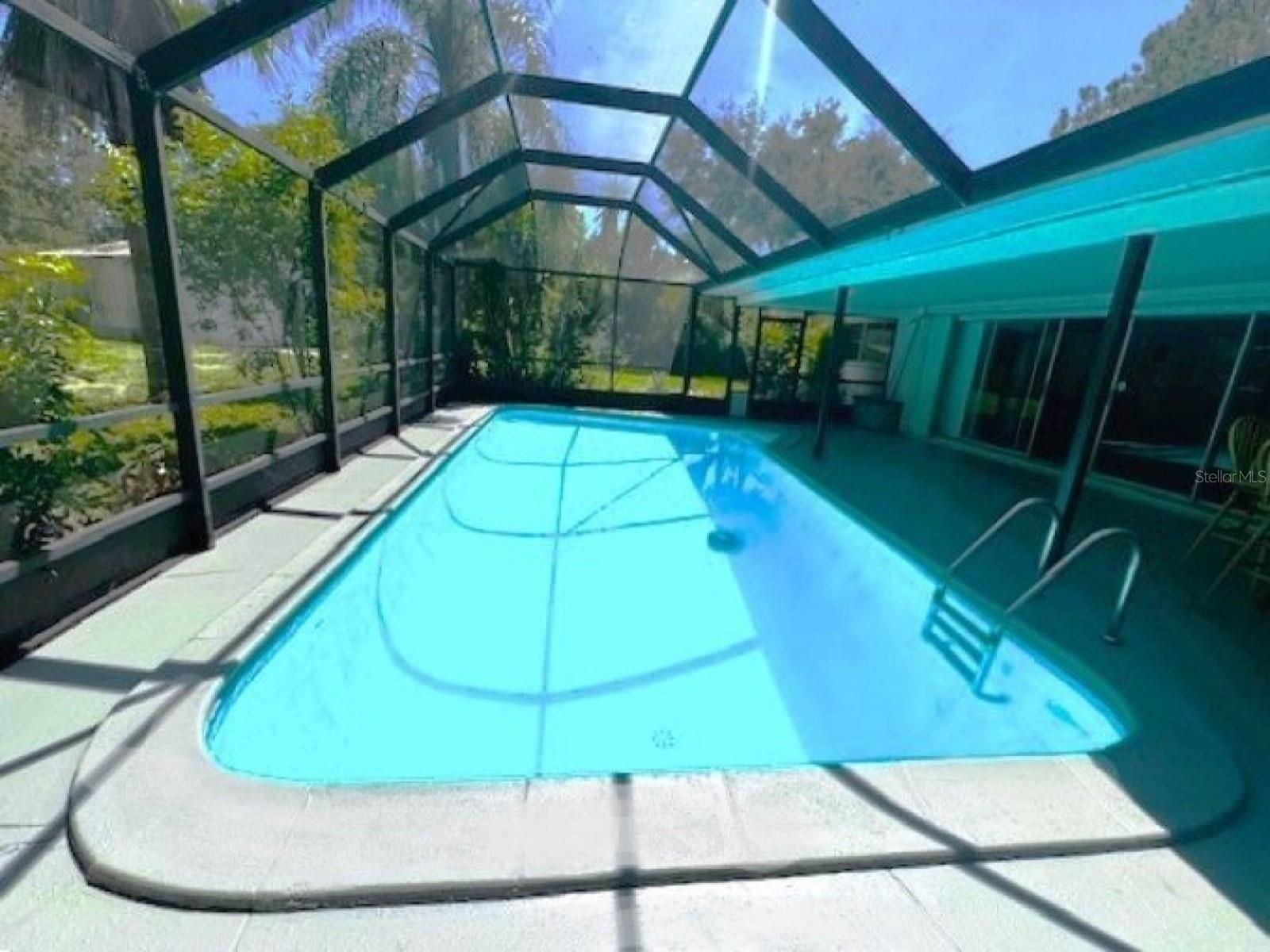 SPANISH TRAILS - Residential