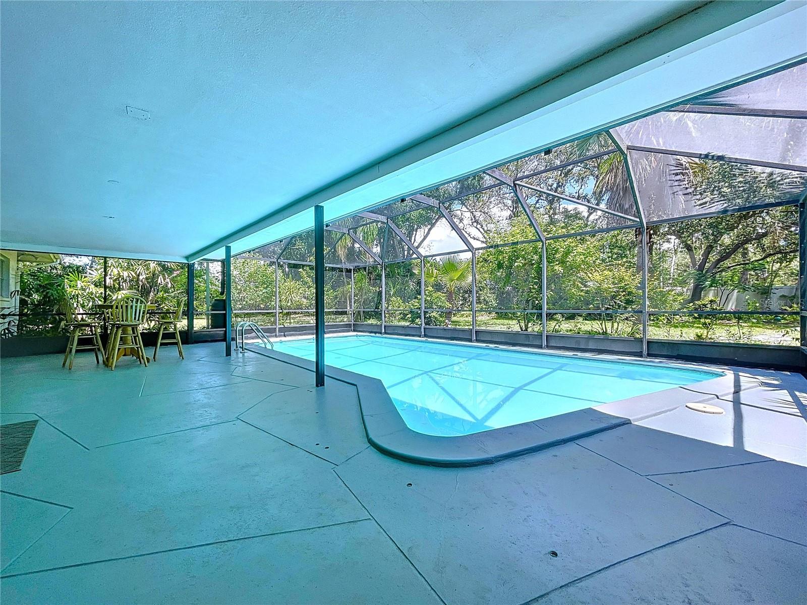 SPANISH TRAILS - Residential