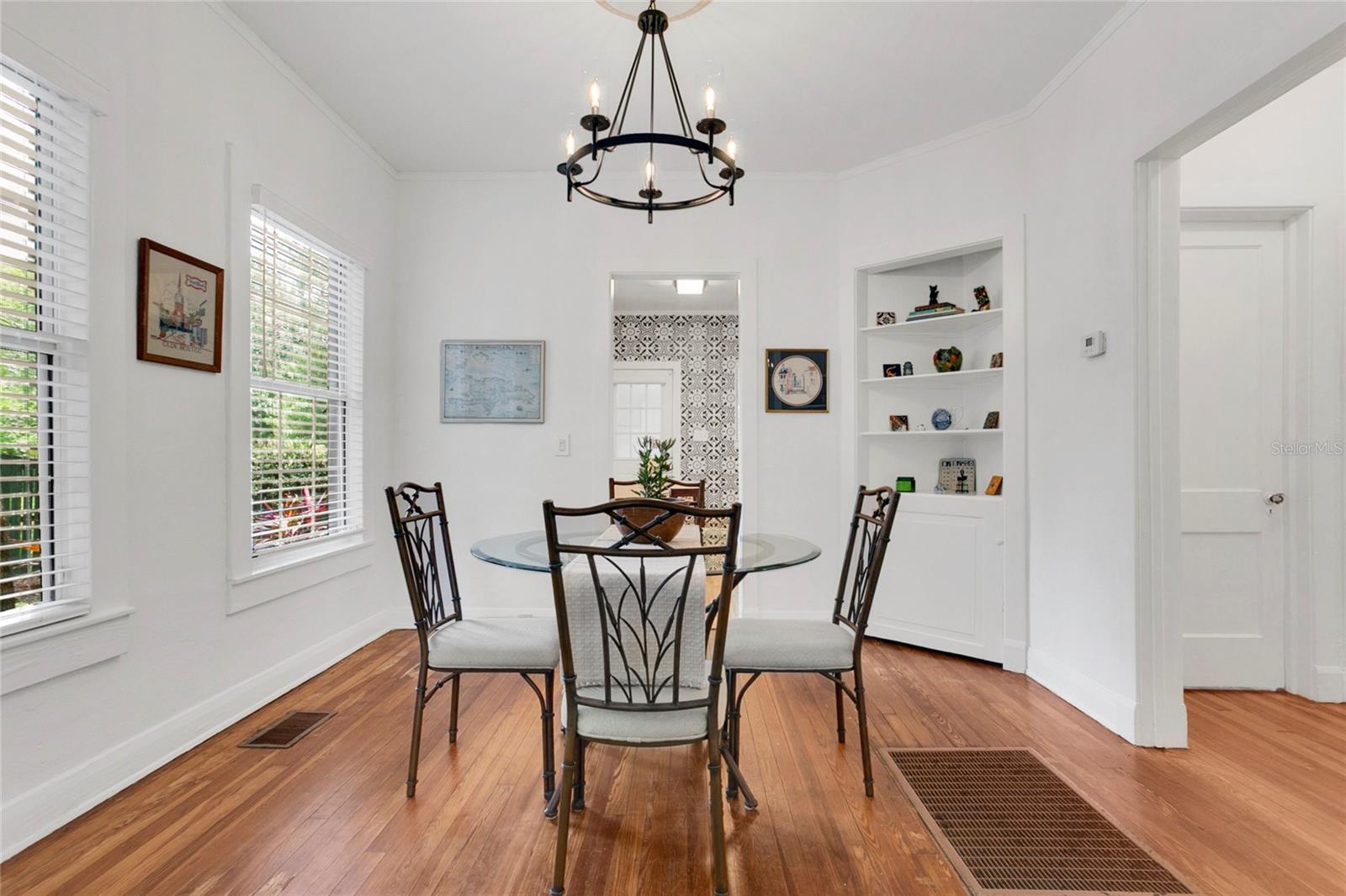 ROSE COURT - Residential