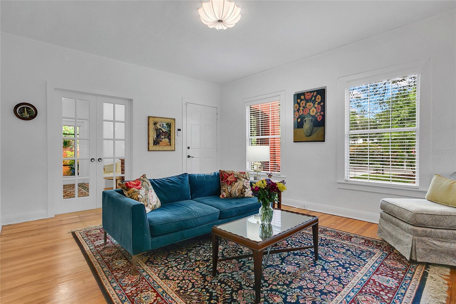 ROSE COURT - Residential