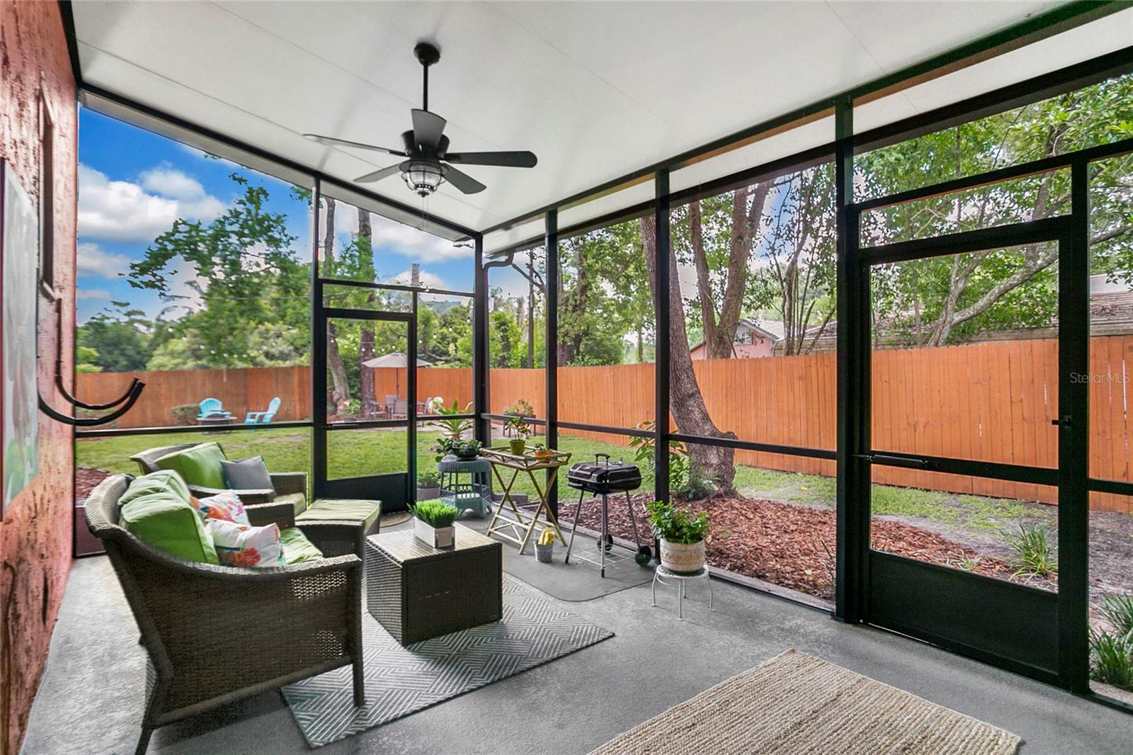 ROSE COURT - Residential