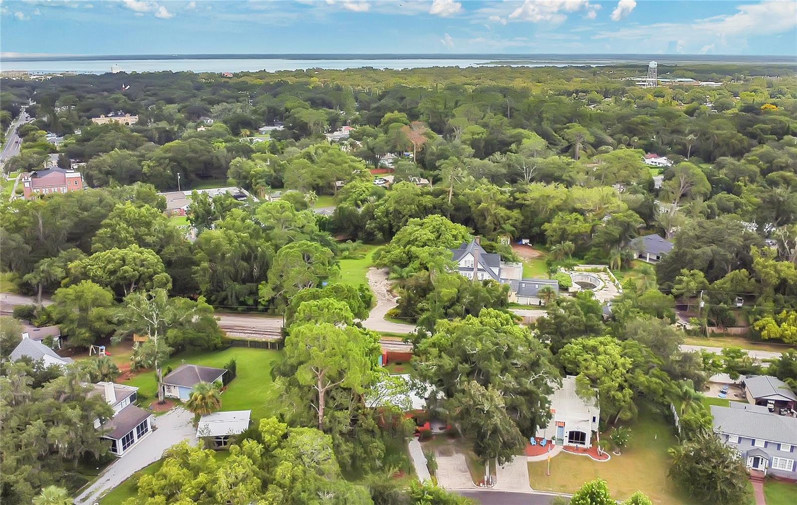 ROSE COURT - Residential