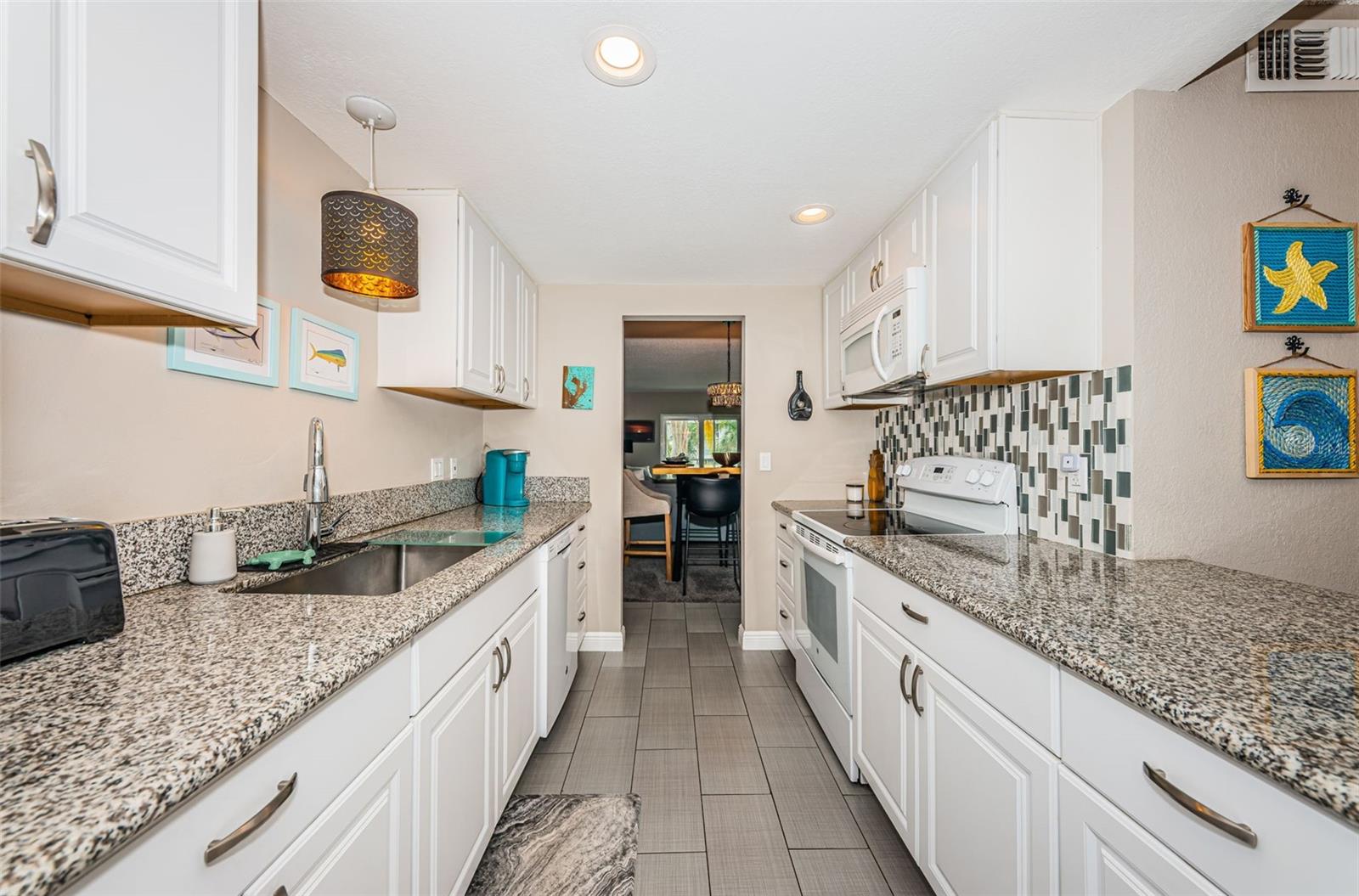 CORDOVA GREENS CONDO - Residential Lease