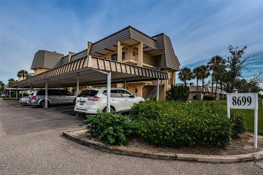 TURNKEY- FULLY FURNISHED PROPERTY- 3 MONTH MIN LEASE. 2 bed/ 2 Bath -condo in Cordova Greens, Bardmoor — just 20 mins to IndianRocks Beach! Steps from Bardmoor Golf & Tennis, pickleball courts, and central Pinellas attractions. Enjoy a private balcony, heated pool & hot tub, updated baths, Smart TVs, in-unit washer/dryer, and all utilities included. Pet-friendly with 3-month minimum lease. Perfect for snowbirds relaxing or family fun! $3000 HIGH SEASON JAN-APRIL